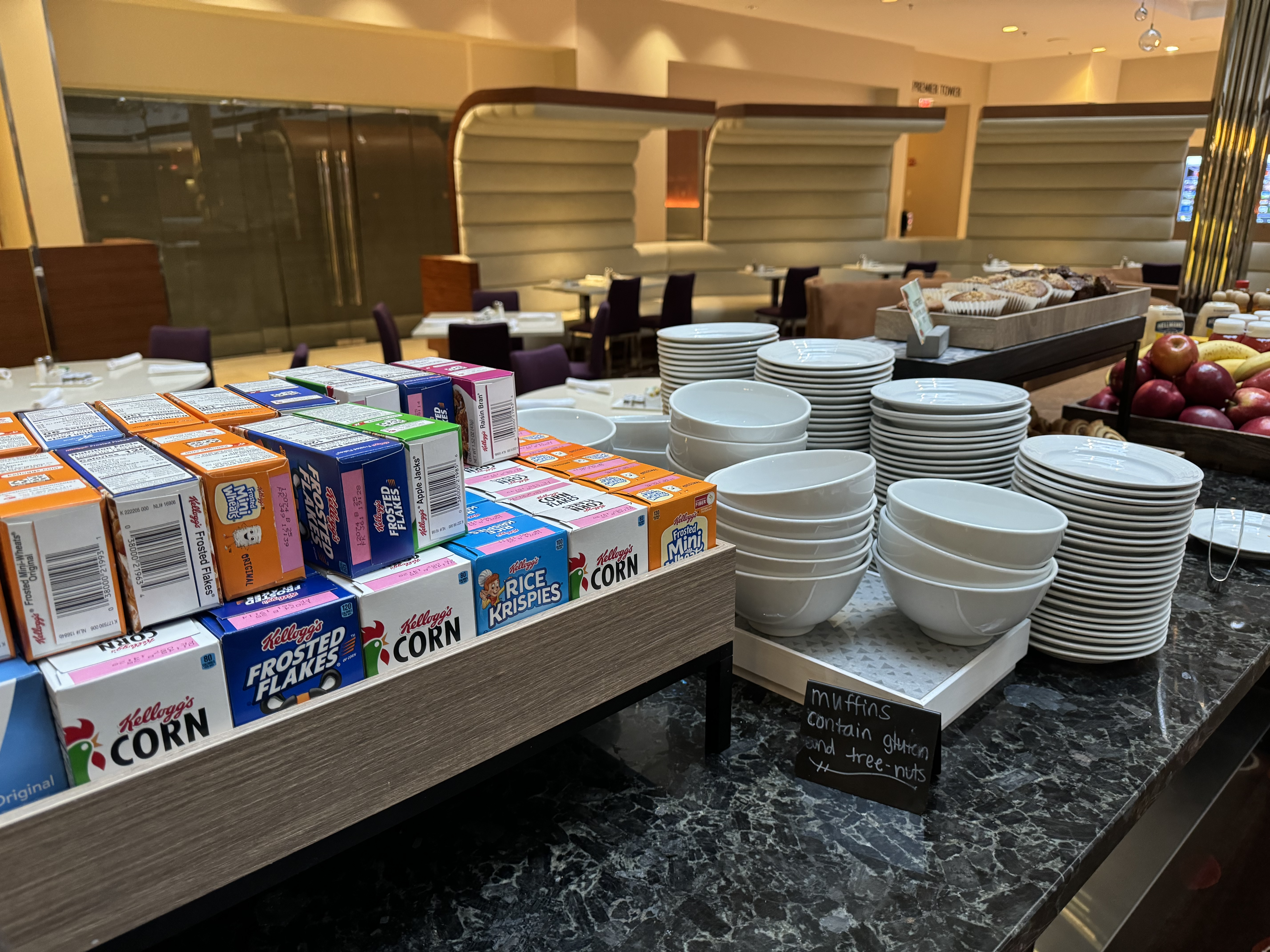 Hyatt Regency OHare Chicago breakfast cereal bar Hyatt Regency OHare Chicago breakfast cereal bar