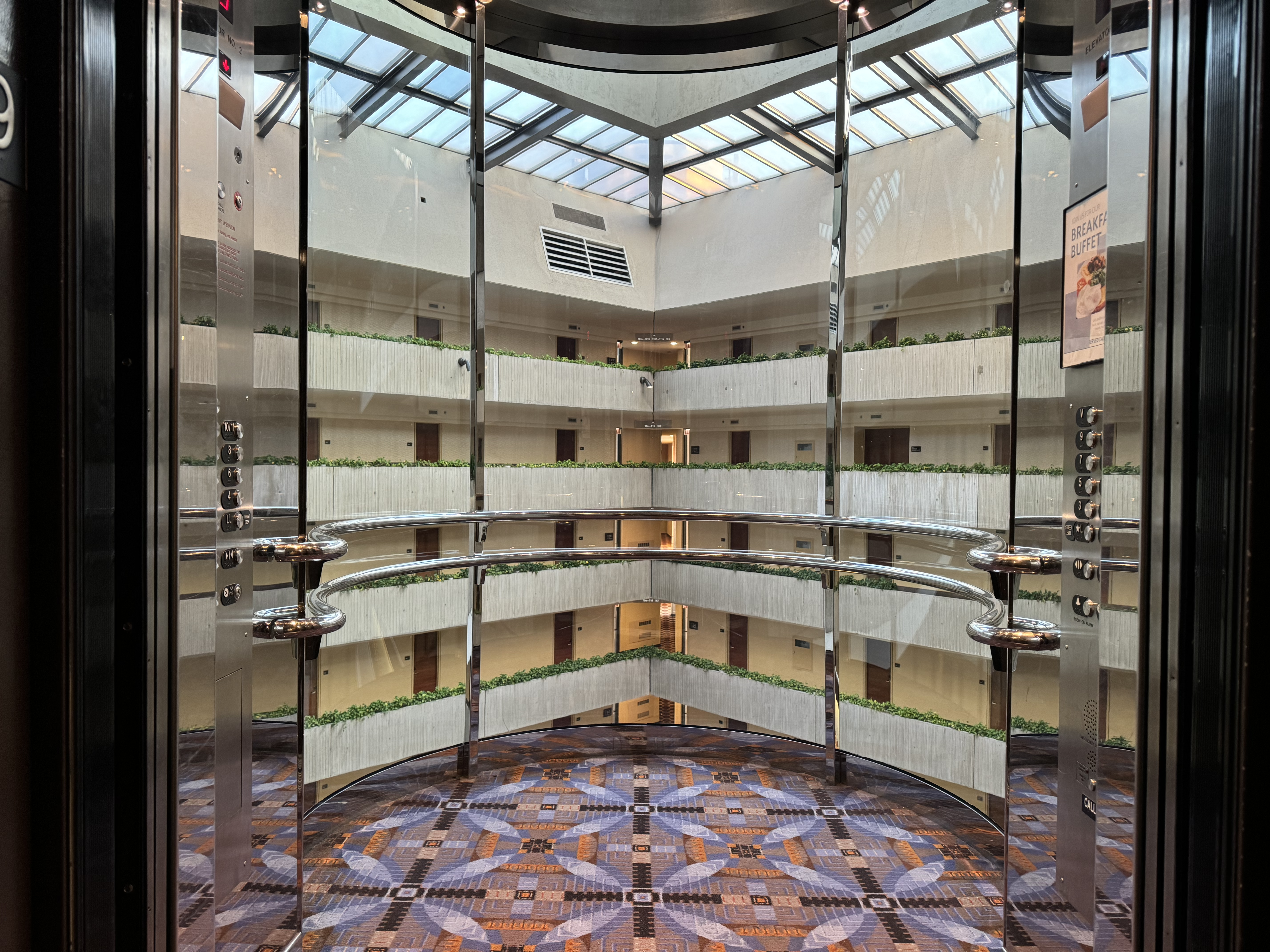 Hyatt Regency OHare Chicago glass elevator Hyatt Regency OHare Chicago glass elevator