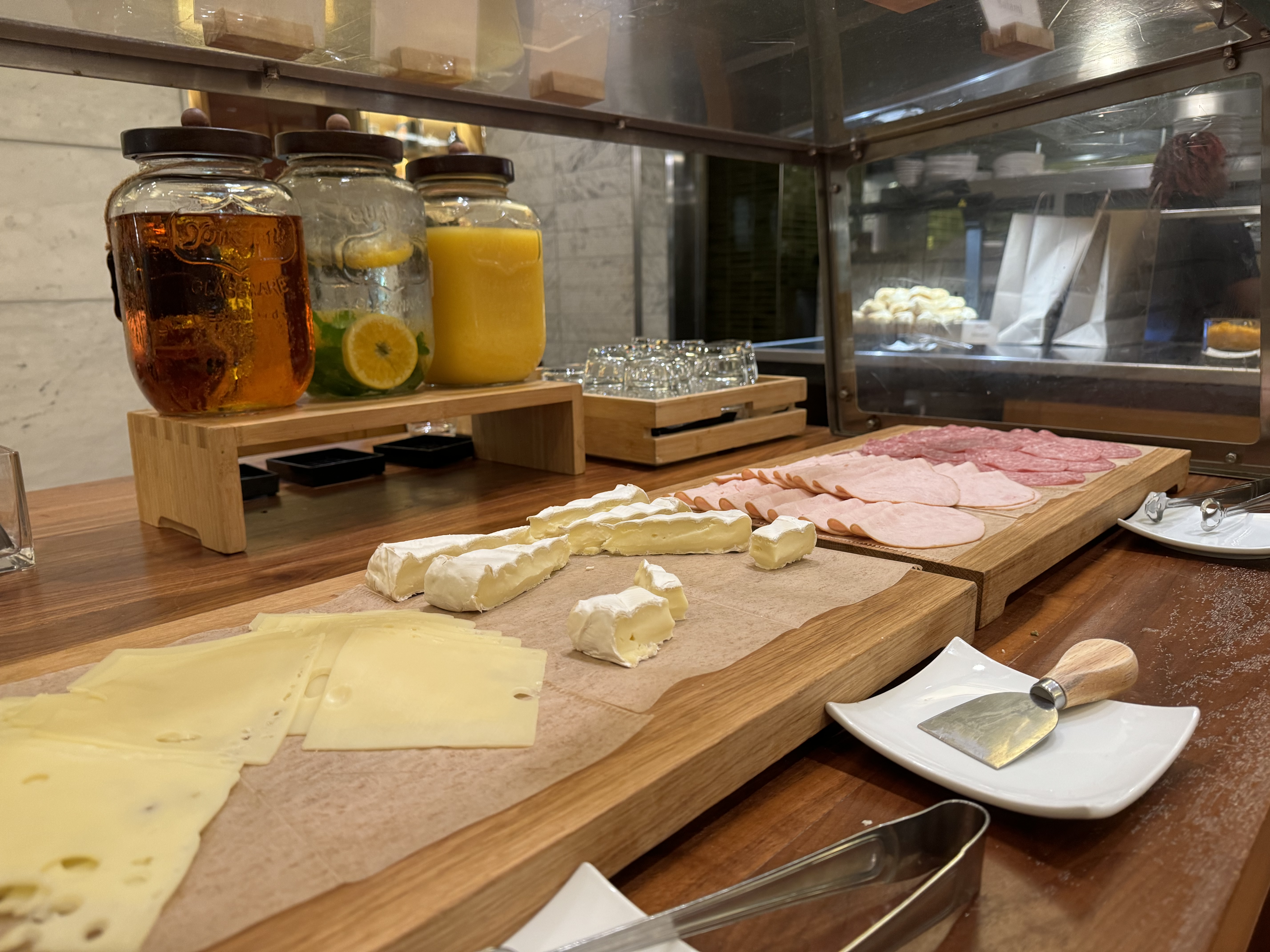 Hyatt Regency Atlanta Sway breakfast cold cuts Hyatt Regency Atlanta Sway breakfast cold cuts