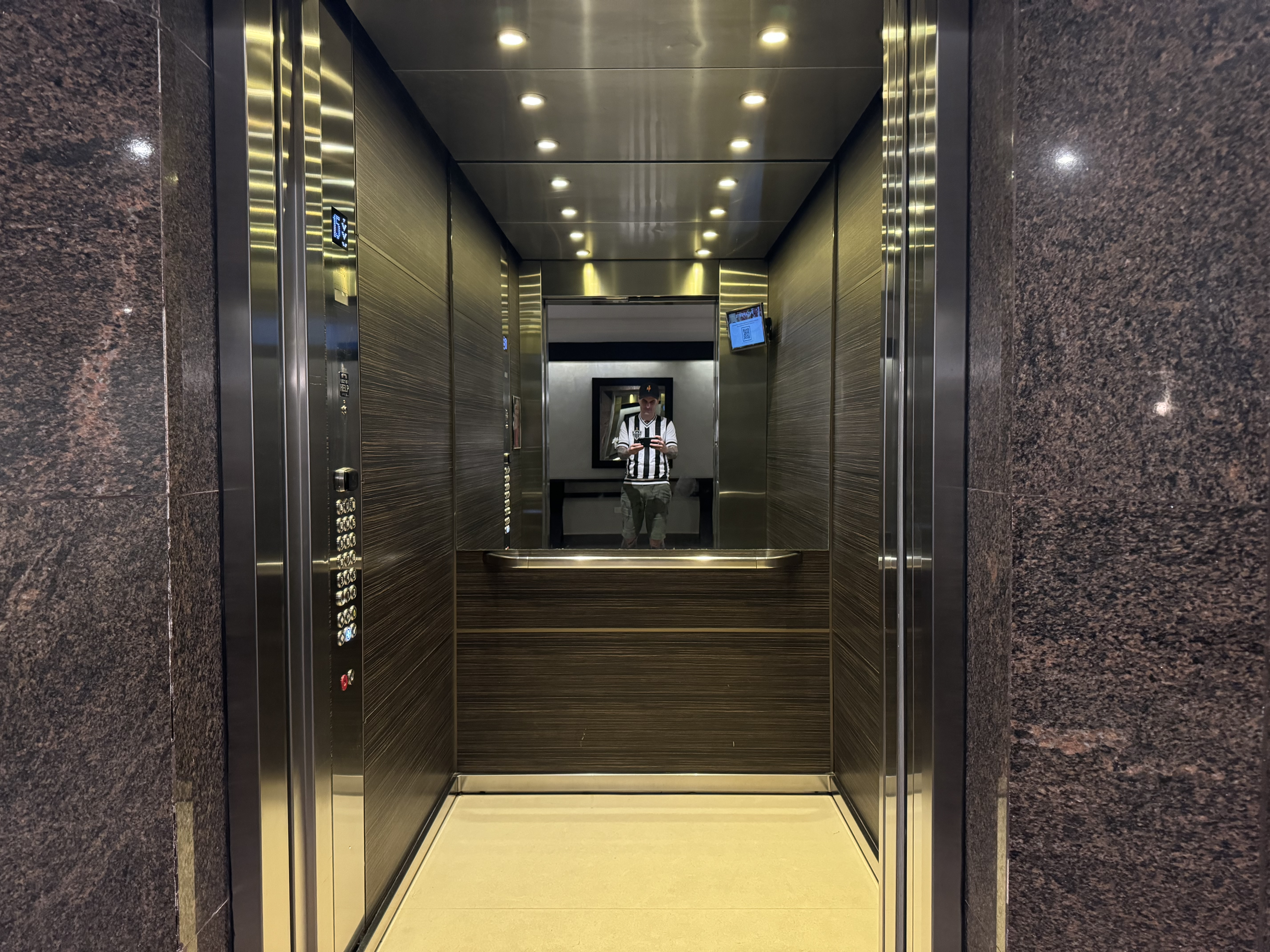 Hyatt Regency Merida elevator Hyatt Regency Merida elevator