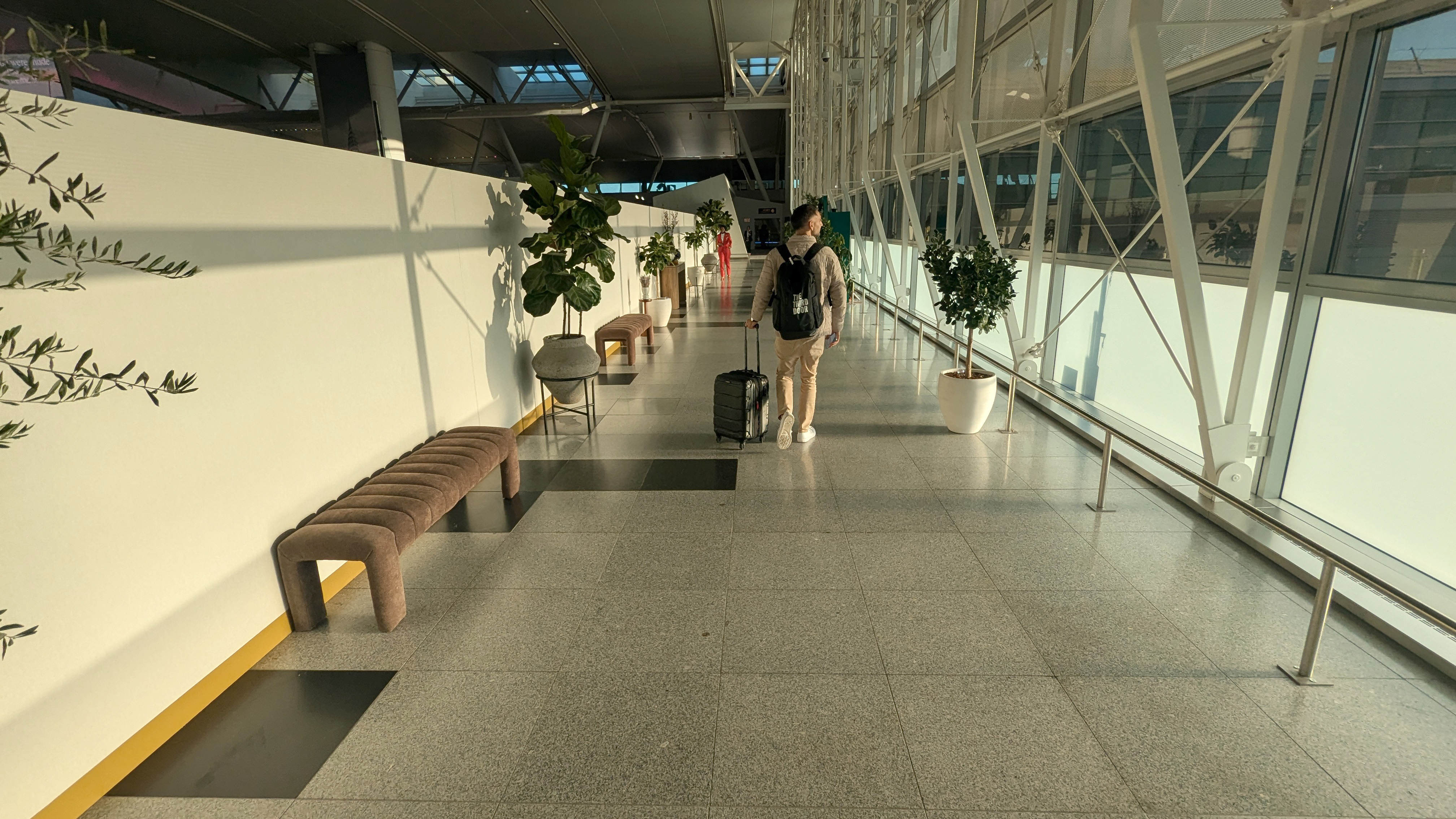 JFK Delta One Check In Hallway