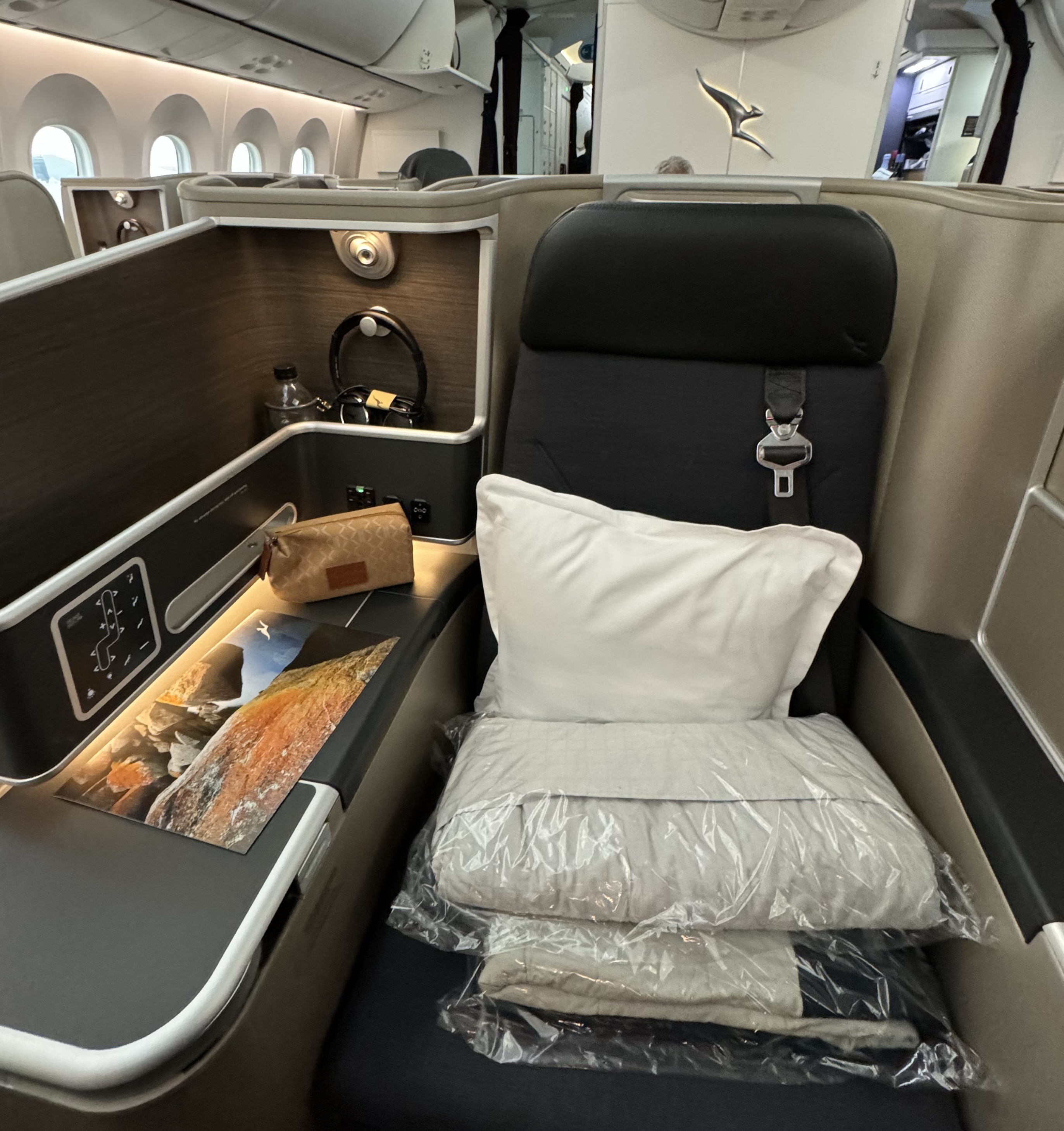 Qantas 787 Dreamline Business Class Qantas 787 Dreamline Business Class