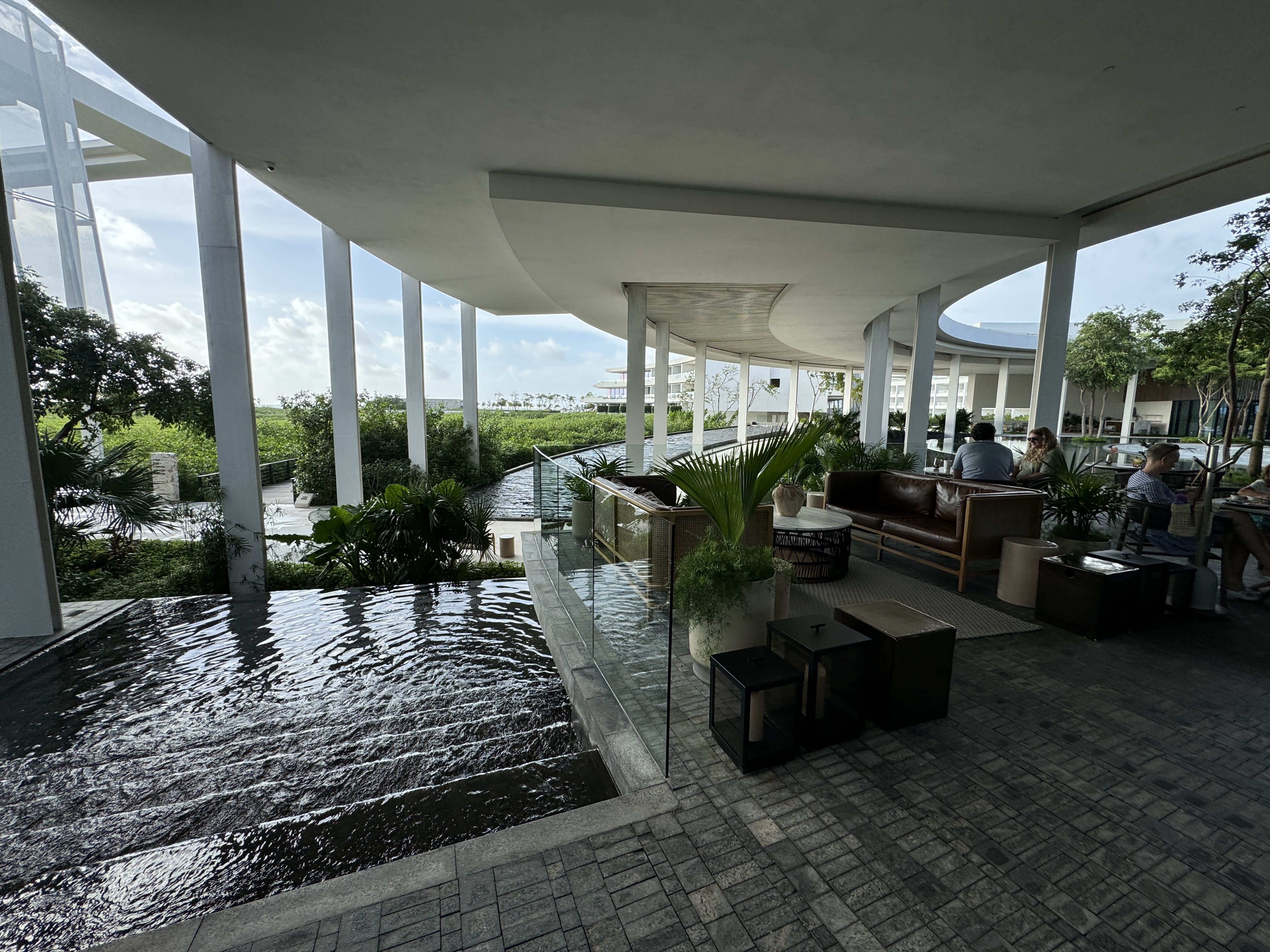 St. Regis Kanai Chaya Water Feature St. Regis Kanai Chaya Water Feature