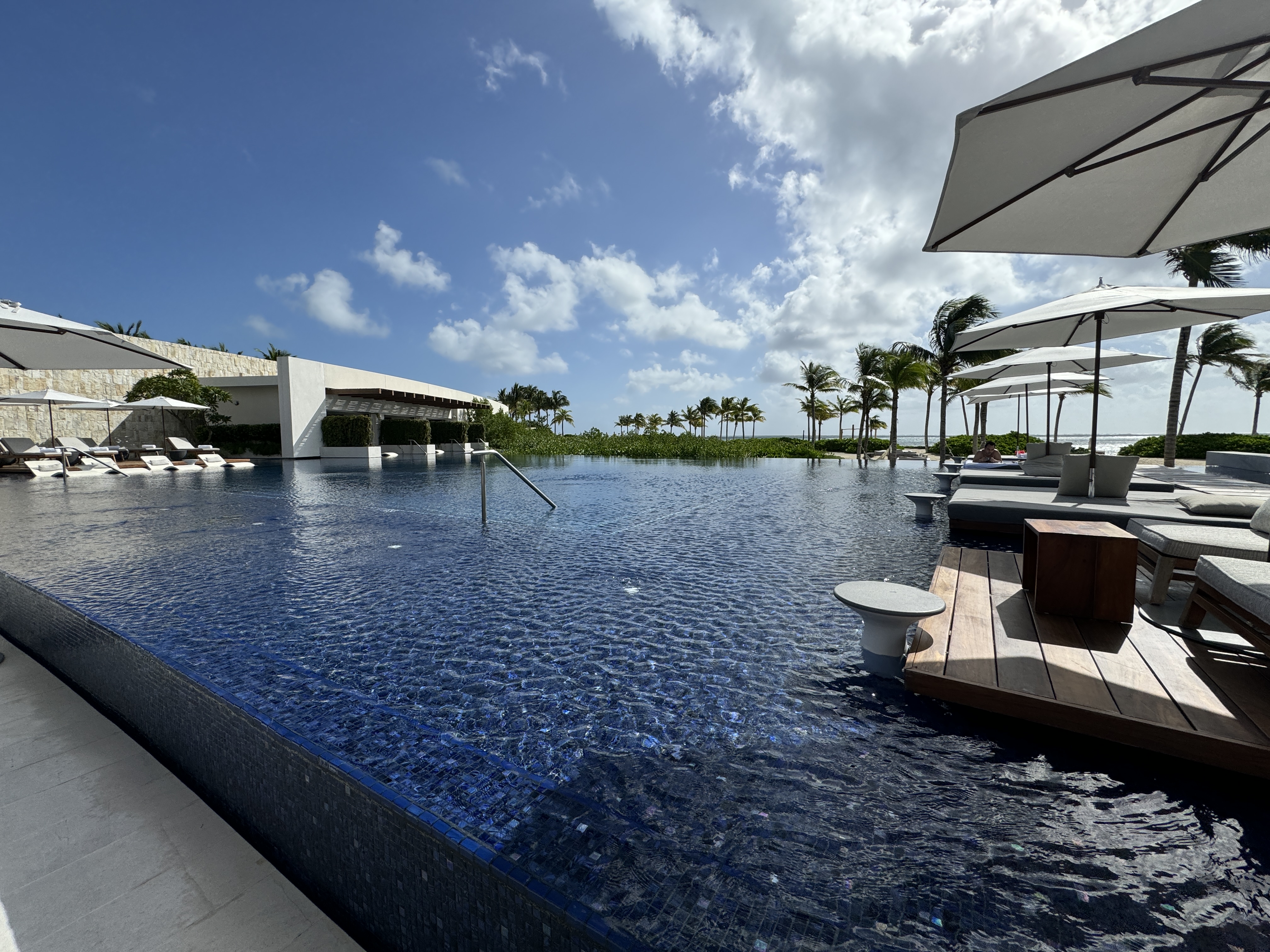 St. Regis Kanai Family Pool St. Regis Kanai Family Pool