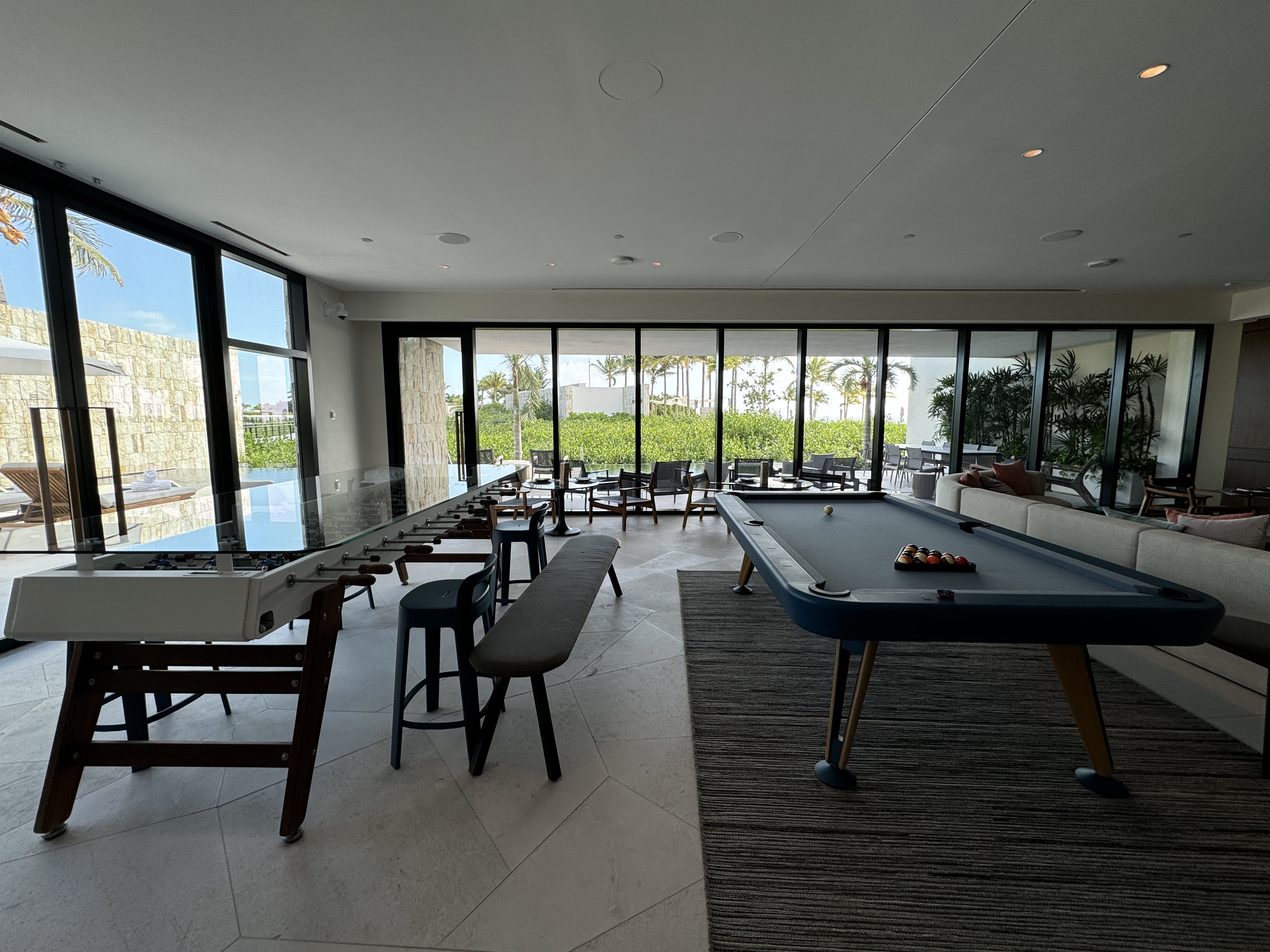 St. Regis Kanai Jacks Club St. Regis Kanai Jacks Club
