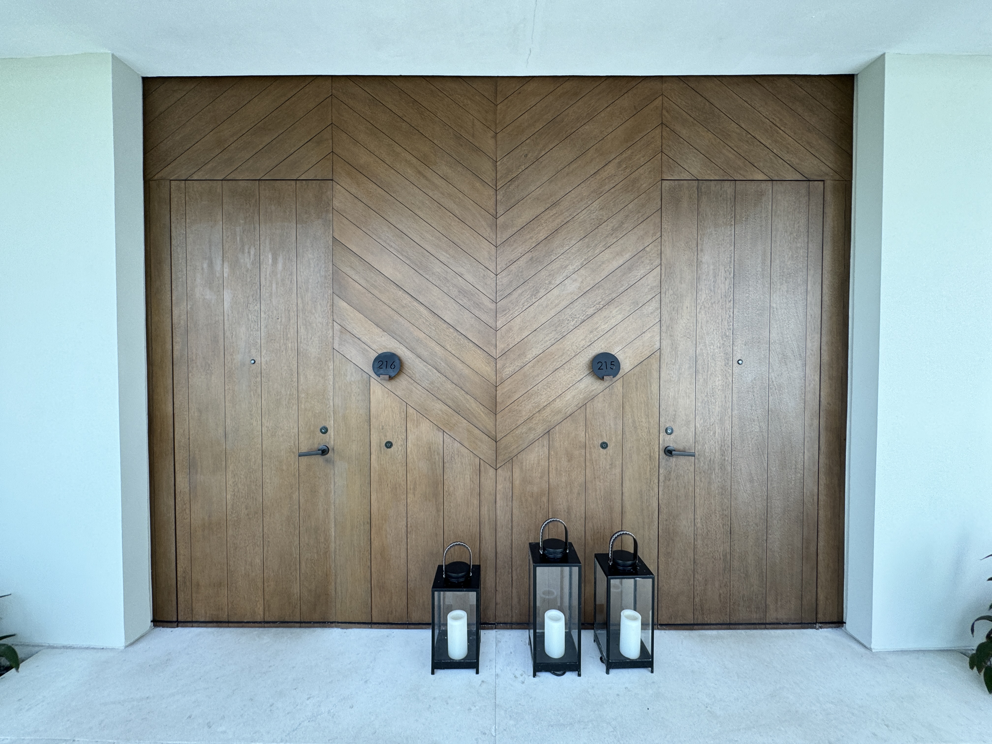 St. Regis Kanai Room Wooden Doors St. Regis Kanai Room Wooden Doors
