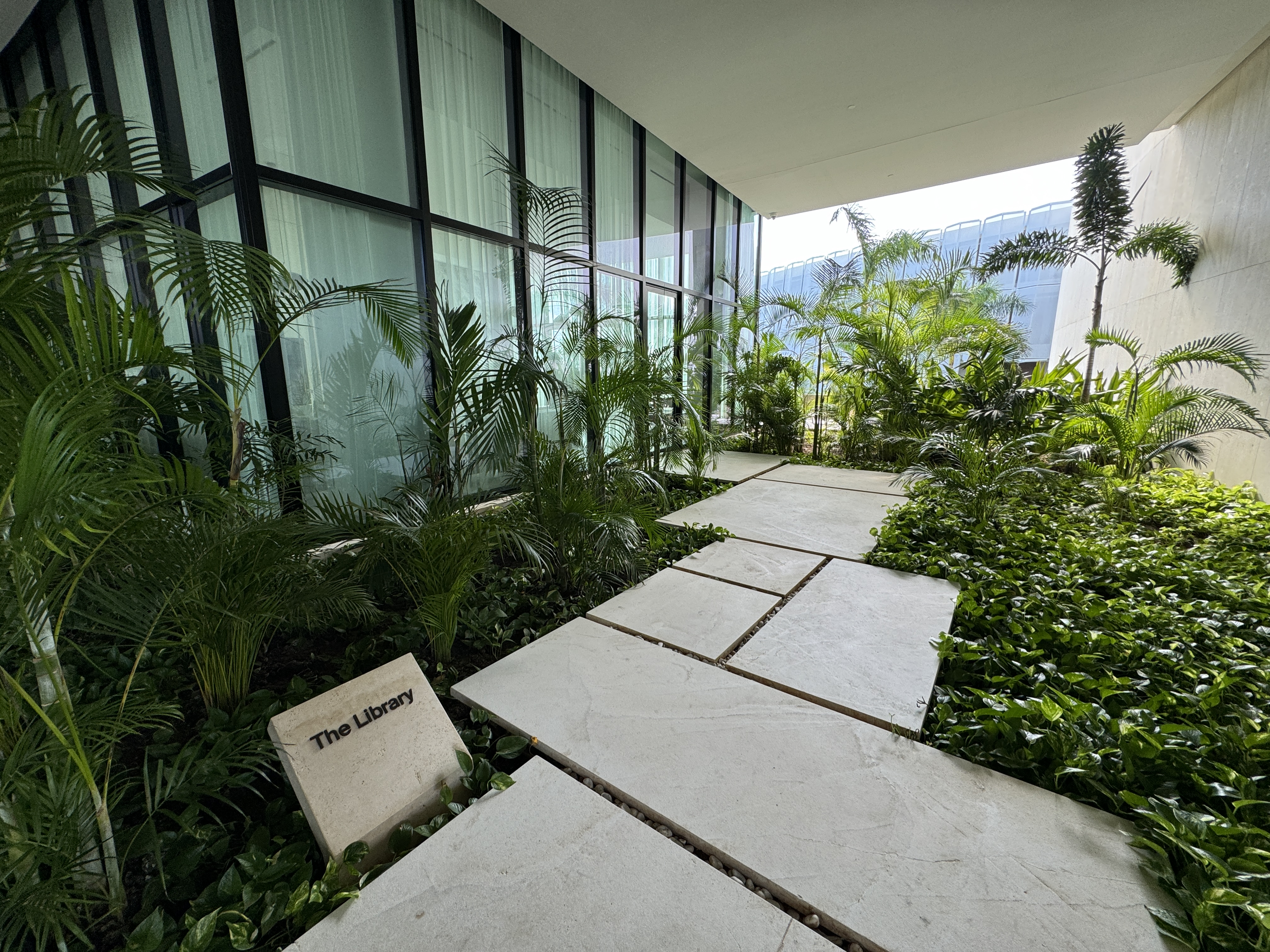 St. Regis Kanai The Library St. Regis Kanai The Library