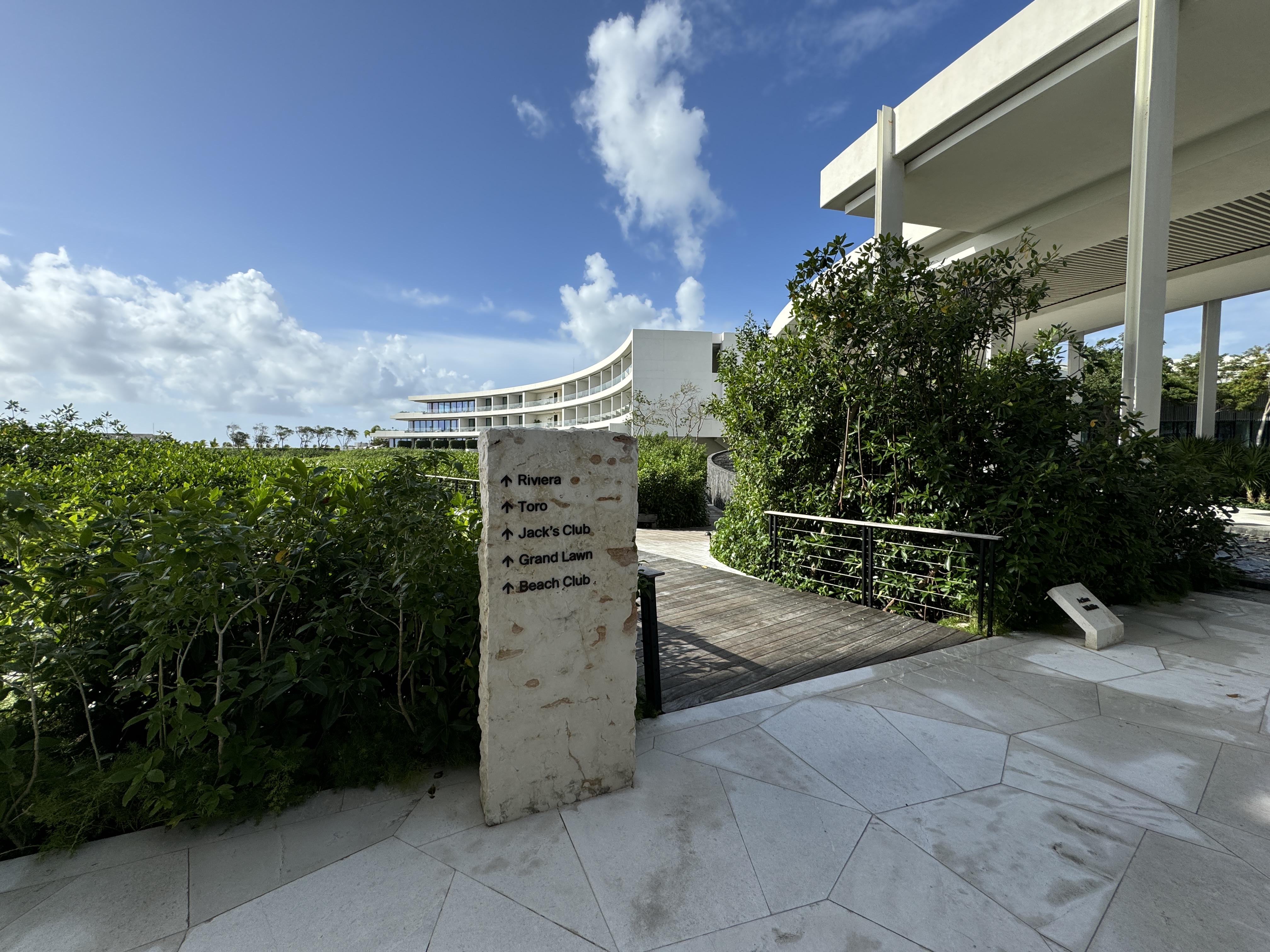 St. Regis Kanai Walkway St. Regis Kanai Walkway