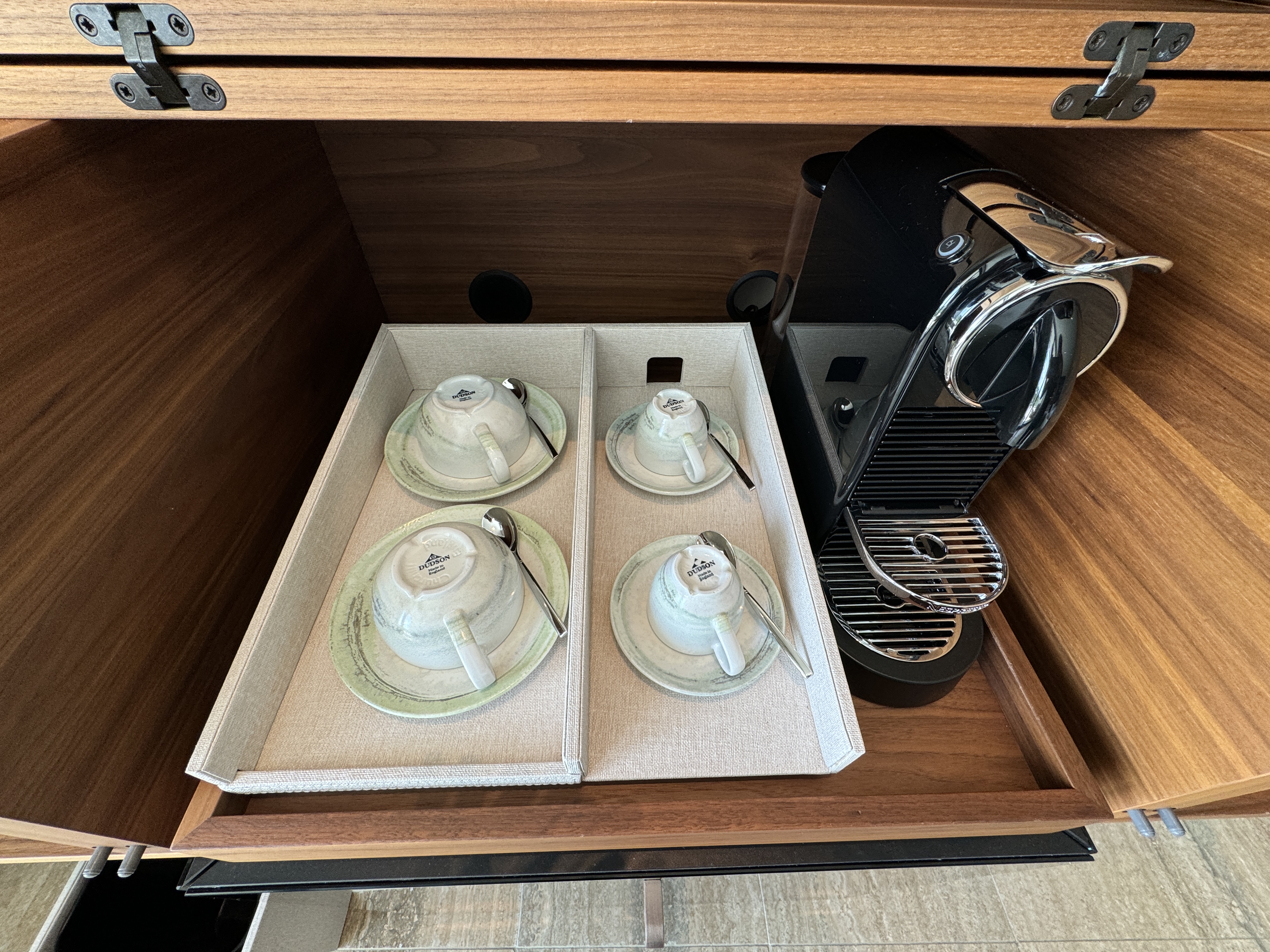 St. Regis Kanai nespresso machine St. Regis Kanai nespresso machine