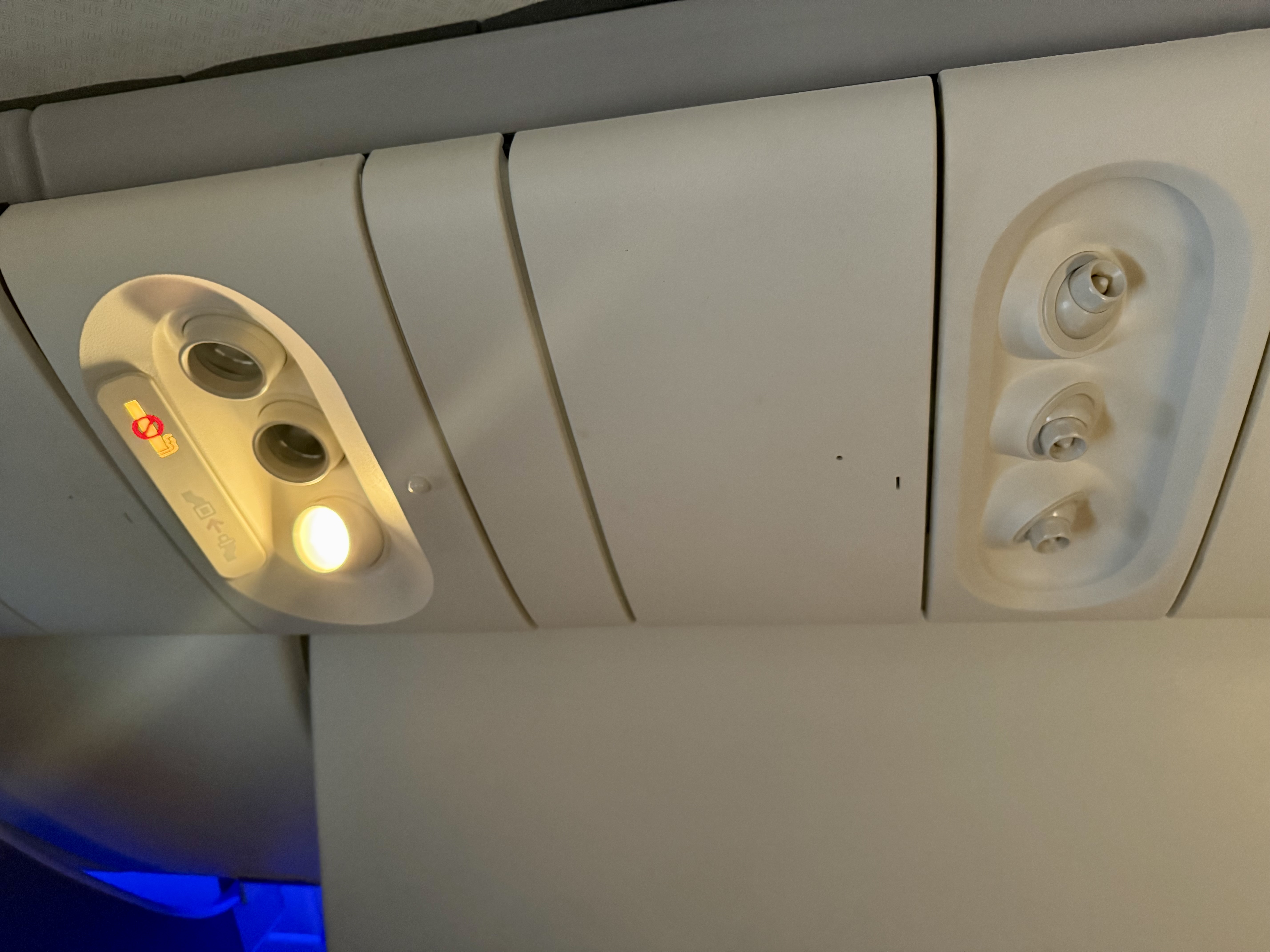 American Airlines economy lights and air vents American Airlines economy lights and air vents