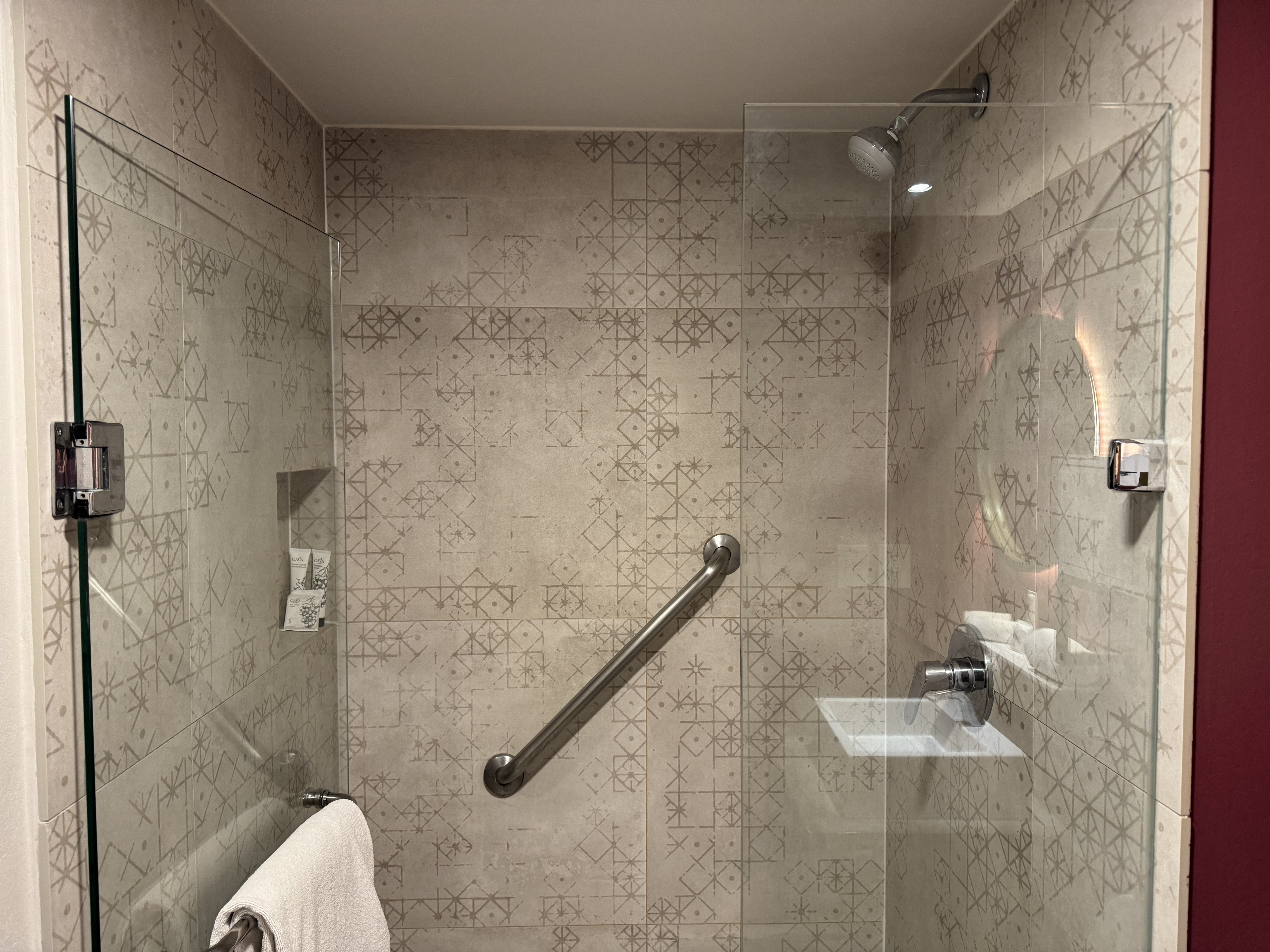 City Centro by Marriott Oaxaca bathroom shower City Centro by Marriott Oaxaca bathroom shower