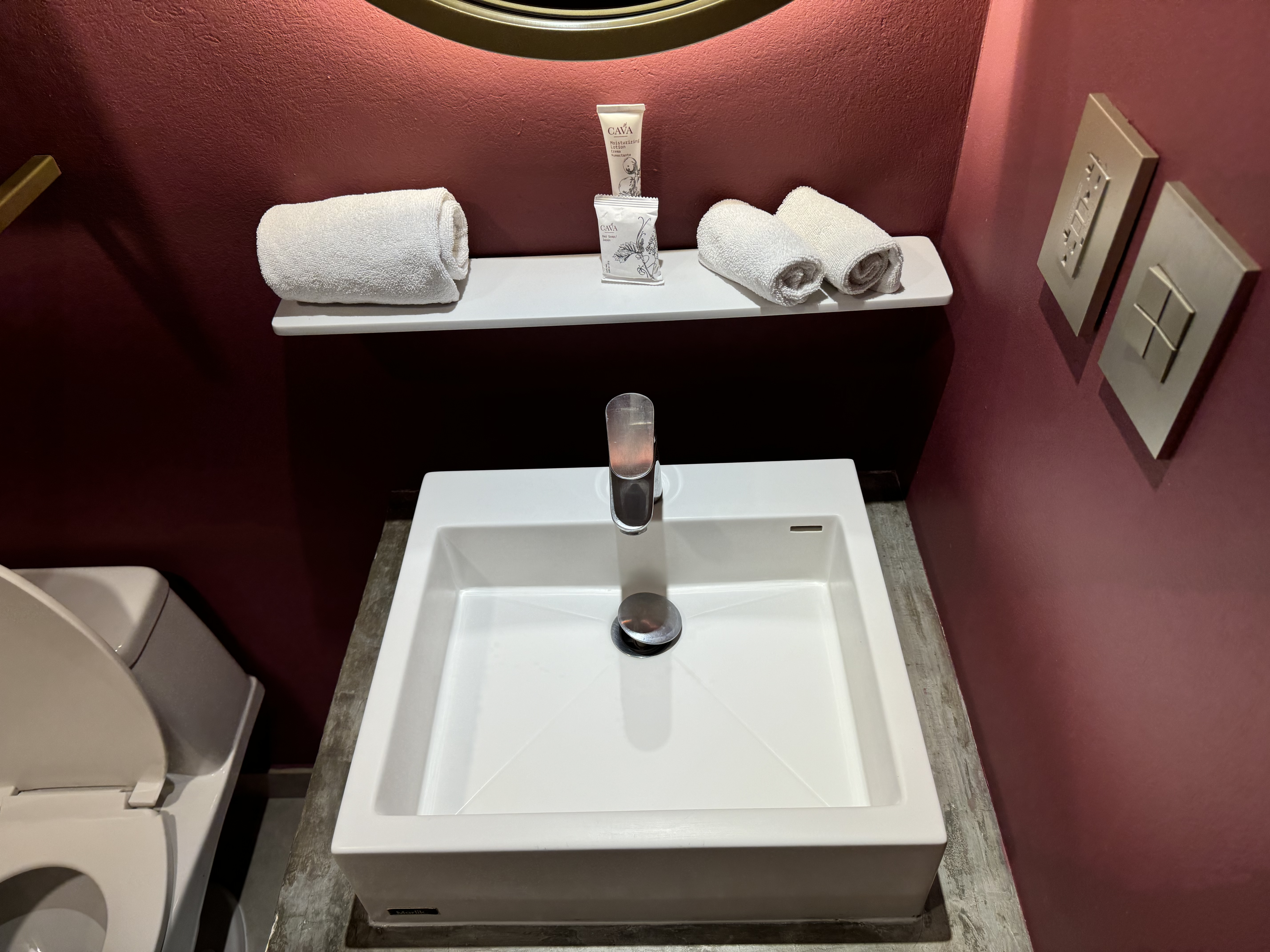 City Centro by Marriott Oaxaca bathroom sink City Centro by Marriott Oaxaca bathroom sink
