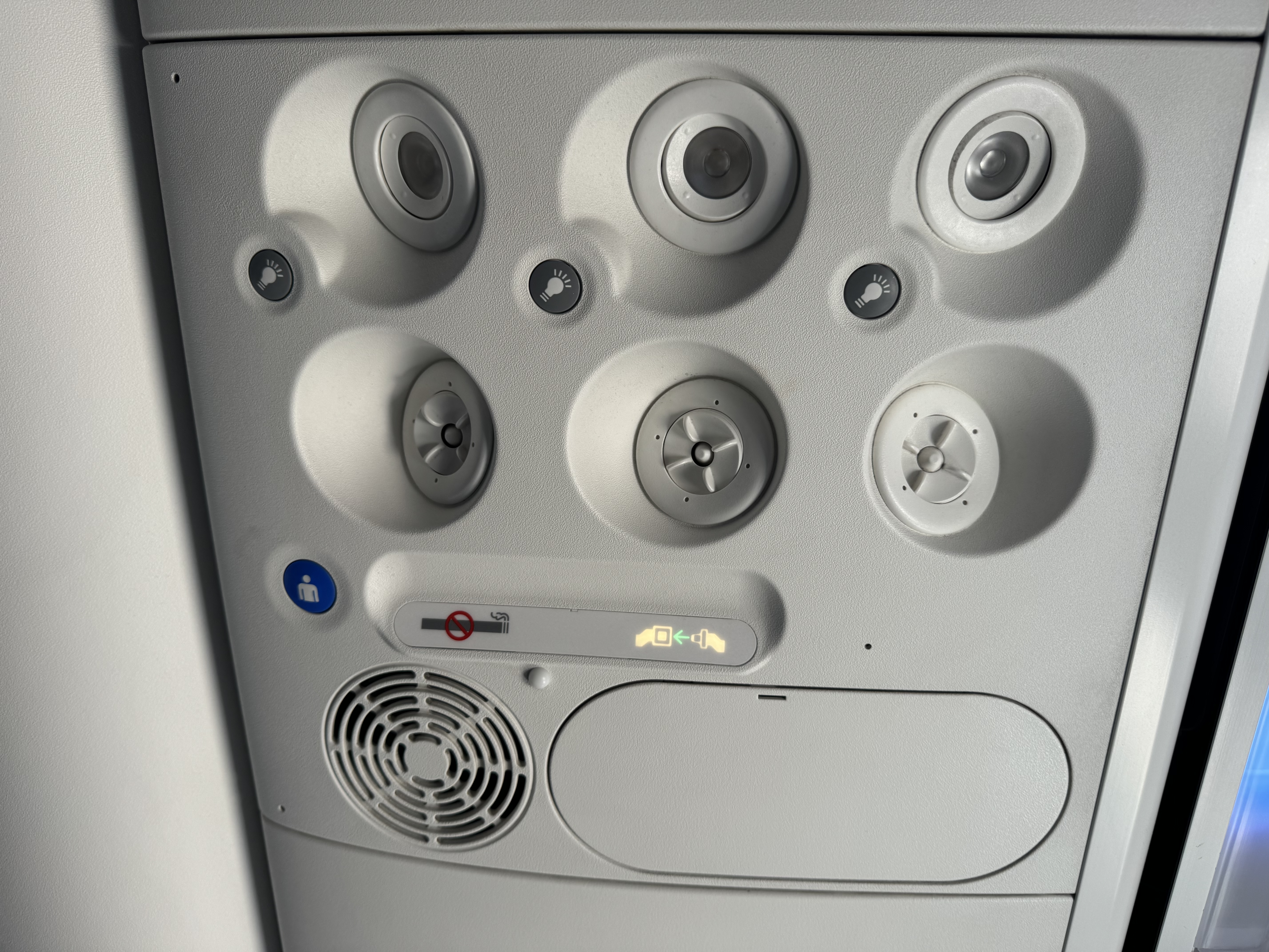 Copa Airline B737 MAX vents lights Copa Airline B737 MAX vents lights