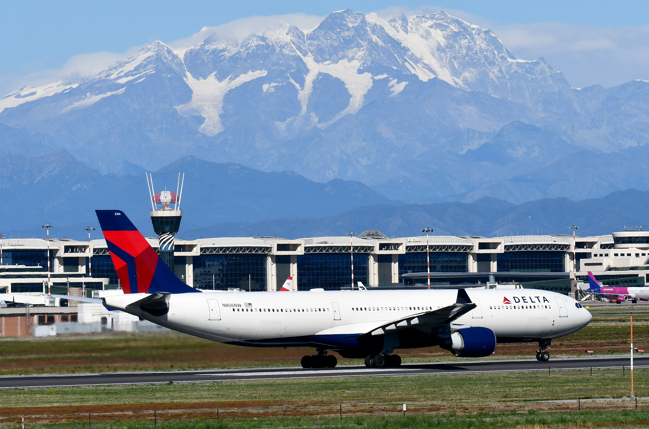 Delta A330 300 Milan MXP Delta A330 300 Milan MXP