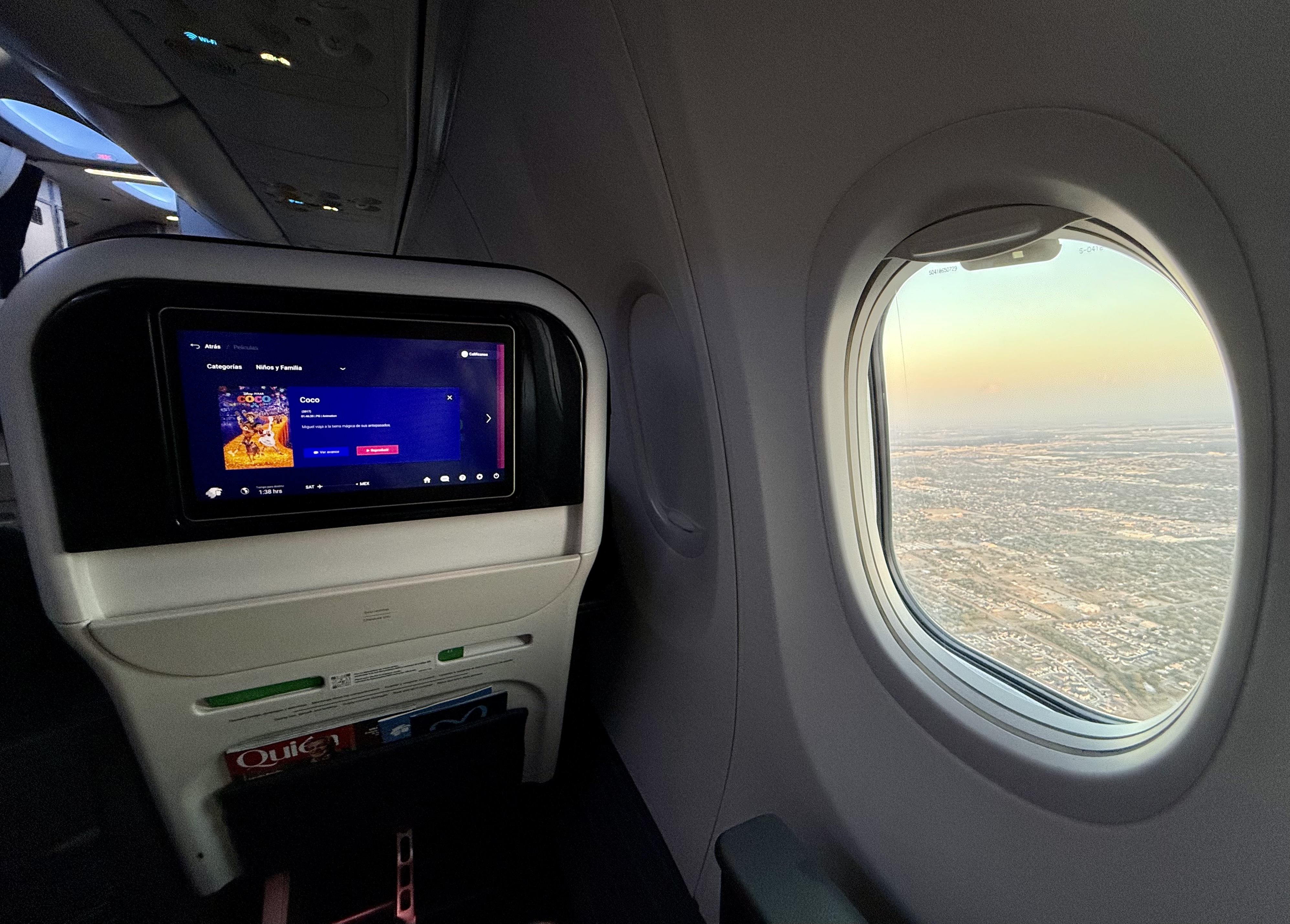 Flying Aeromexico business class to Mexico City from San Antonio Flying Aeromexico business class to Mexico City from San Antonio