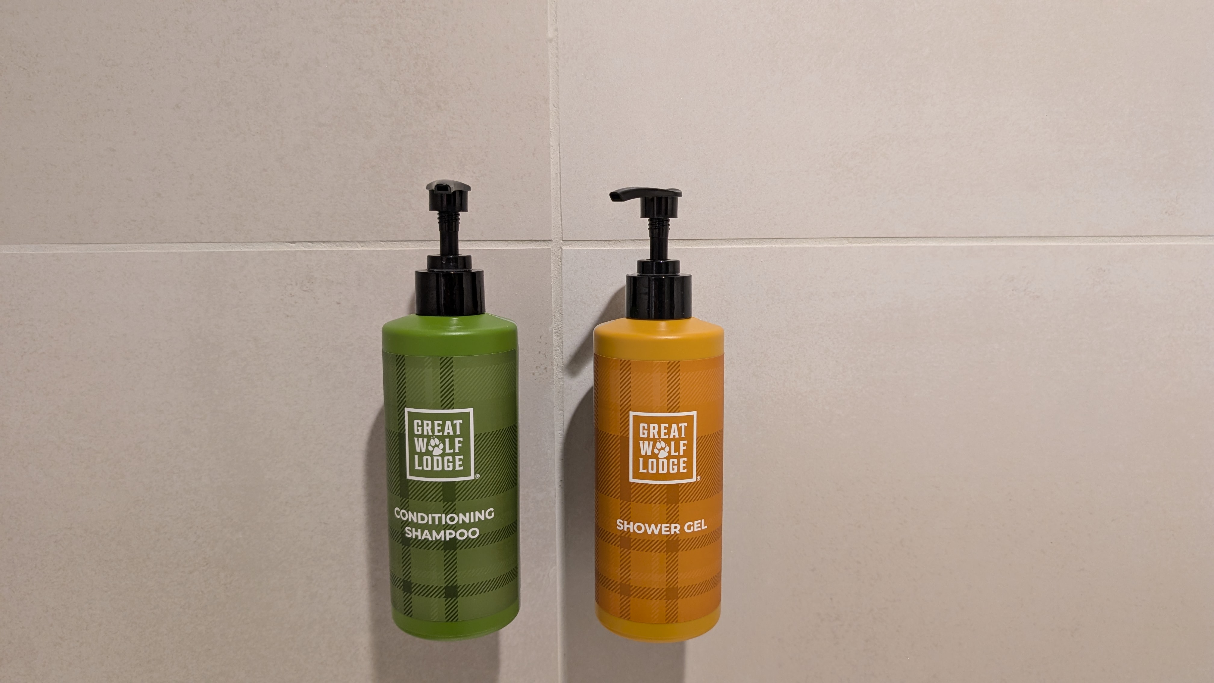 Great Wolf Lodge Webster guestroom bathroom shower amenities Great Wolf Lodge Webster guestroom bathroom shower amenities