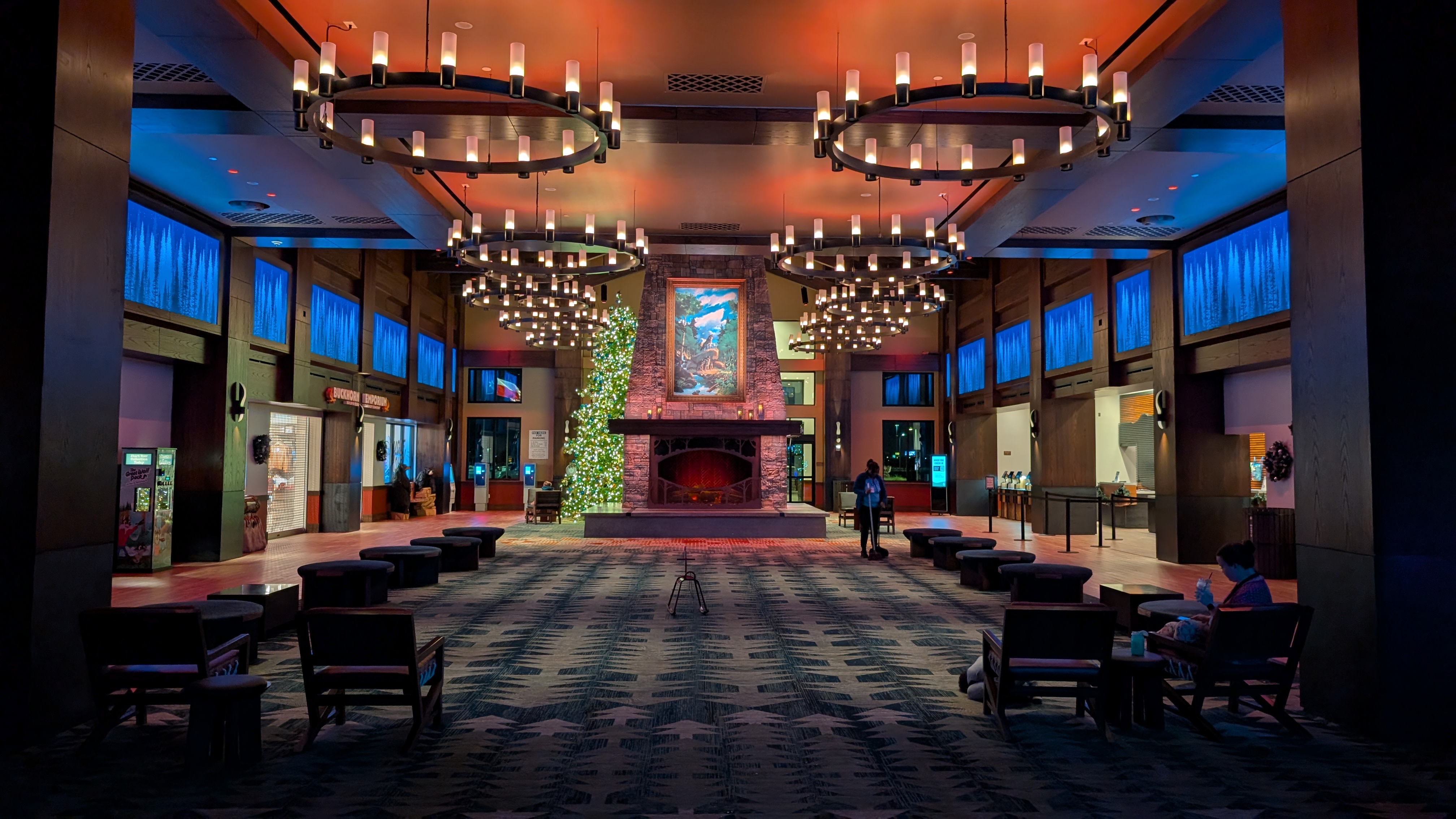 Great Wolf Lodge Webster lobby Great Wolf Lodge Webster lobby