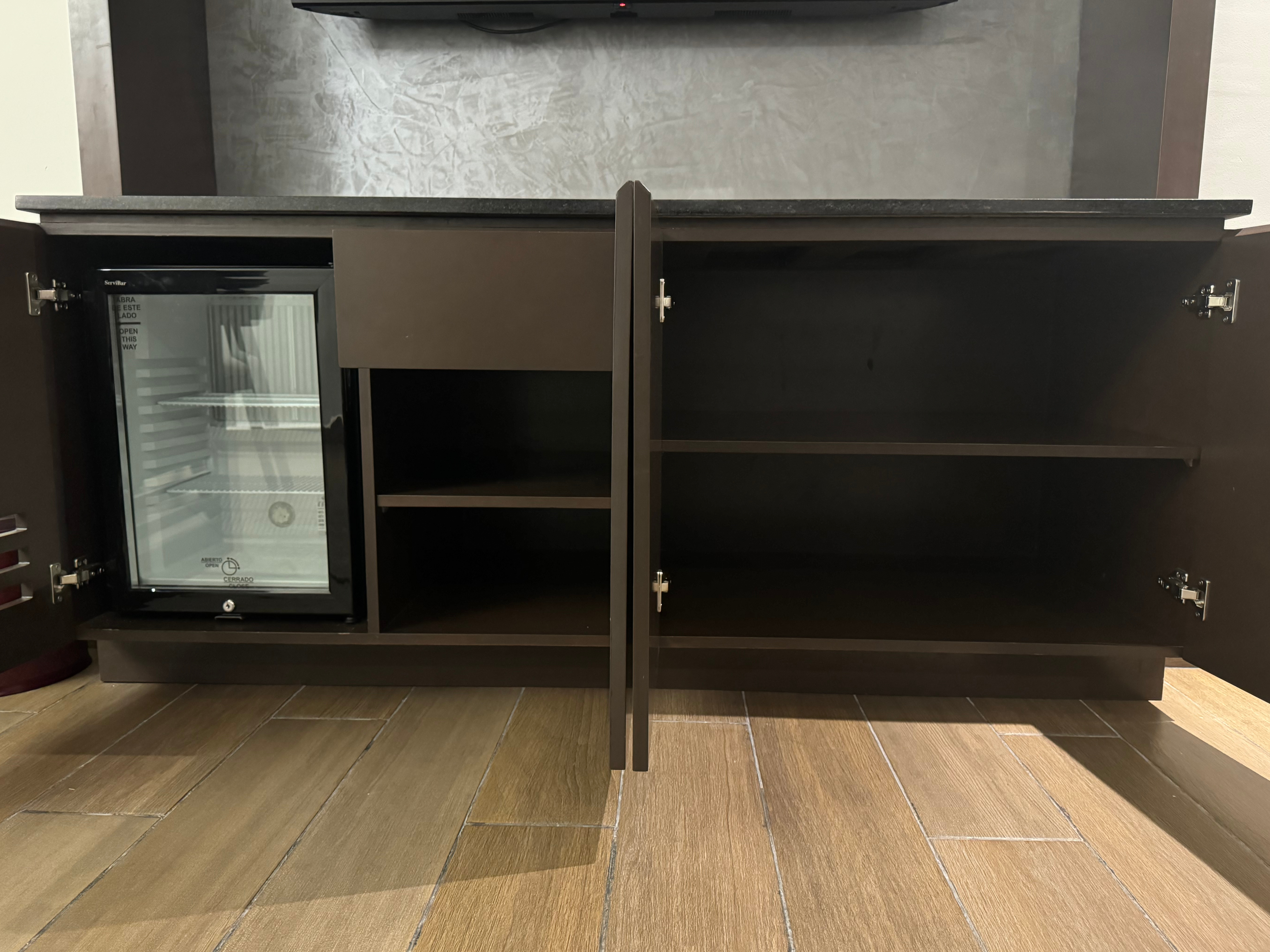 Hyatt Regency Merida living room storage Hyatt Regency Merida living room storage