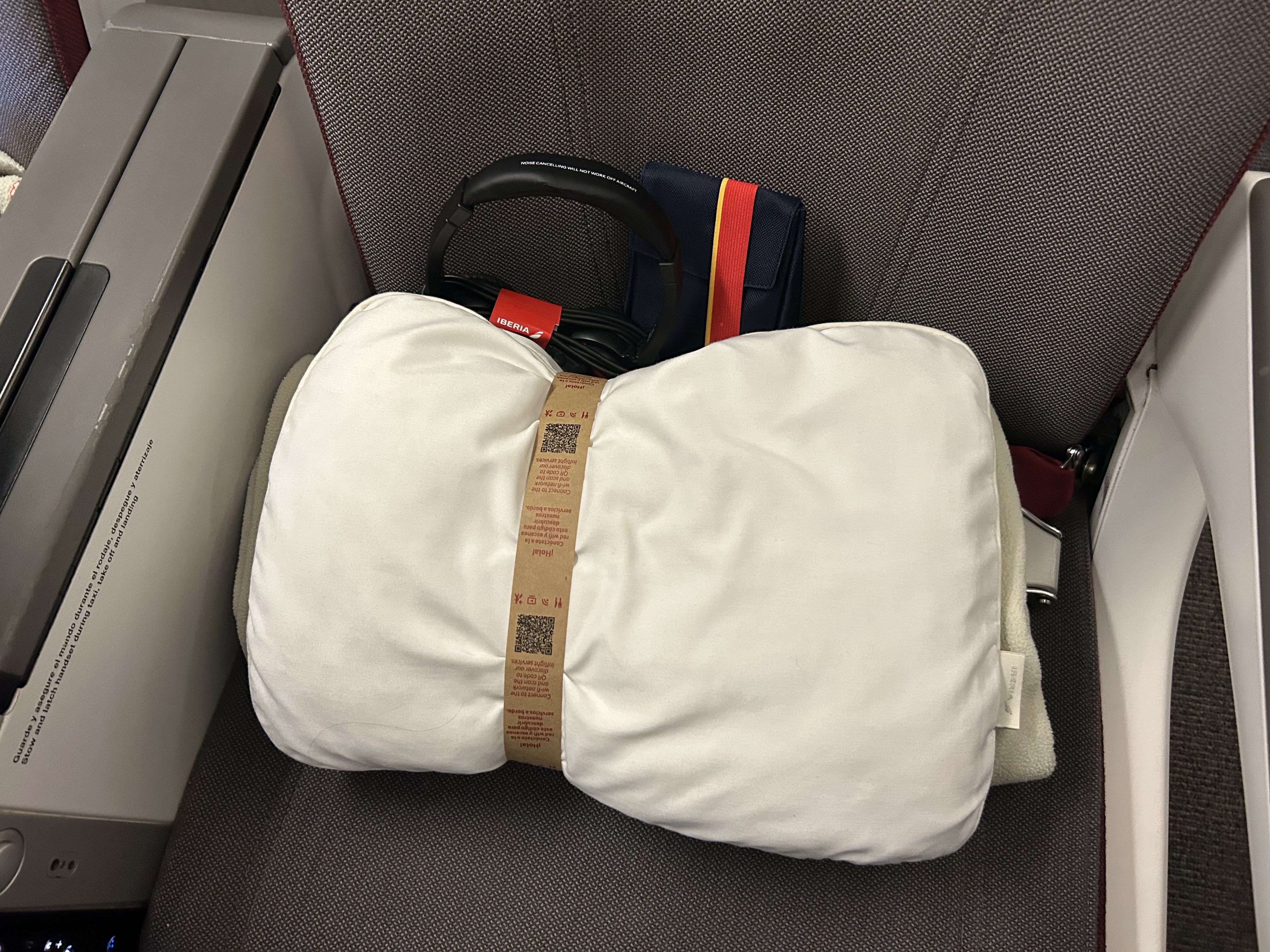 Iberia Airlines Premium Economy Seat Amenities Iberia Airlines Premium Economy Seat Amenities