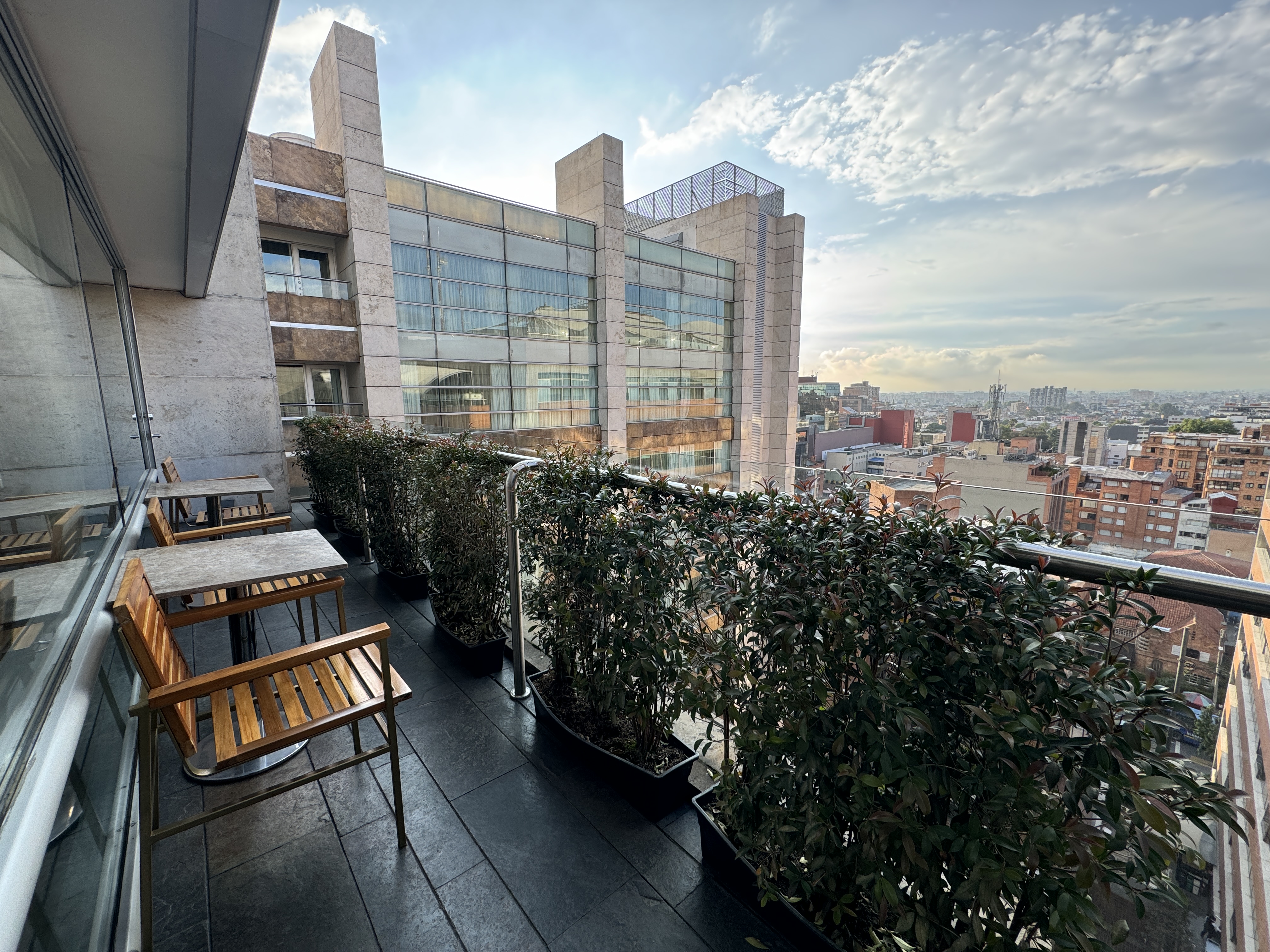 JW Marriott Bogota The Market JW Marriott Bogota Executive Lounge Outdoor terrace