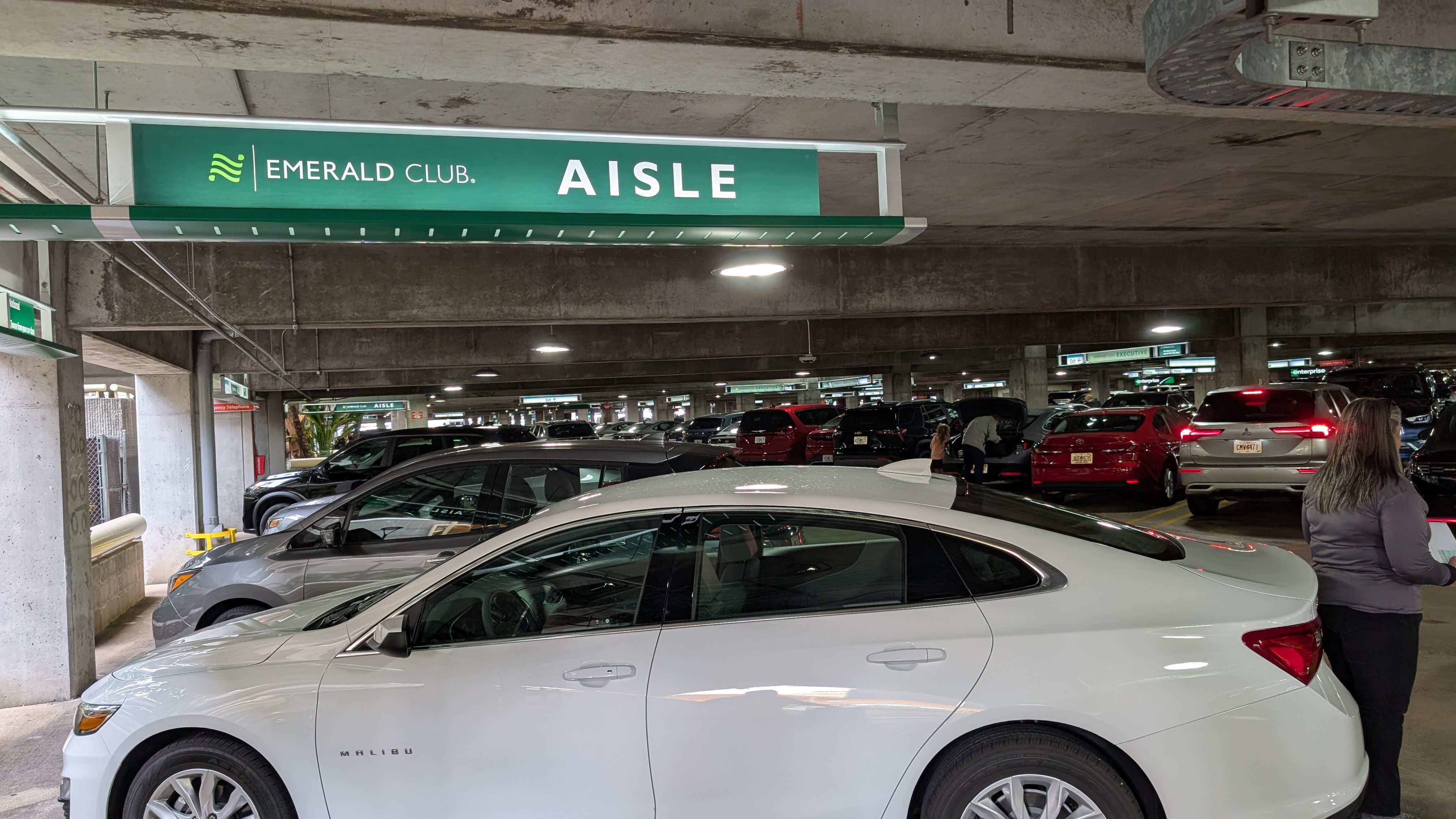 National Car Rental MCO Emerald Aisle sign