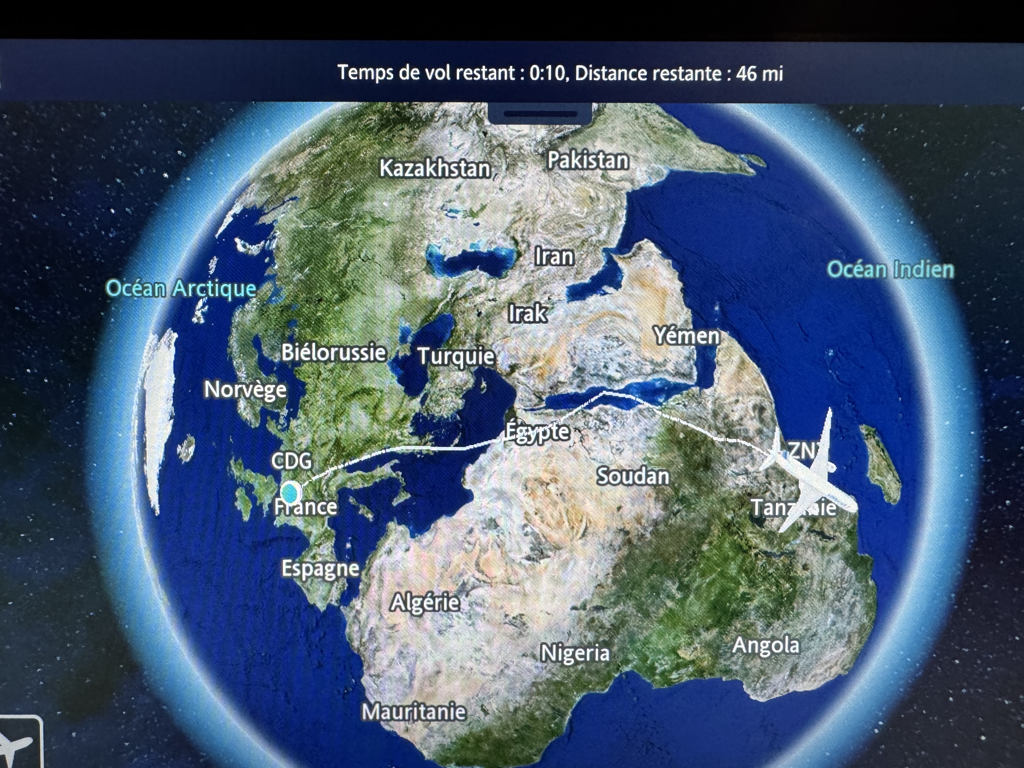 Air France Boeing 789 premium economy IFE moving map Air France Boeing 789 premium economy IFE moving map