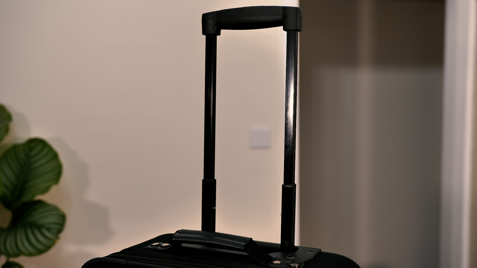 American Tourister Fieldbrook Tele Handle American Tourister Fieldbrook Tele Handle