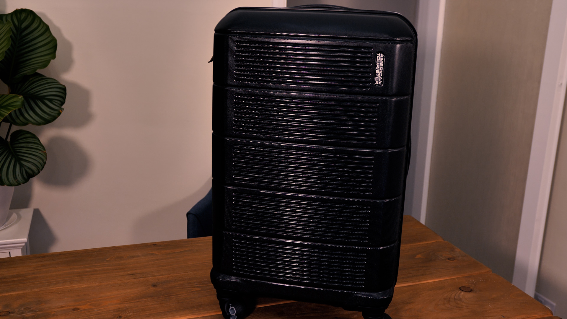 American Tourister Stratum Look American Tourister Stratum Look