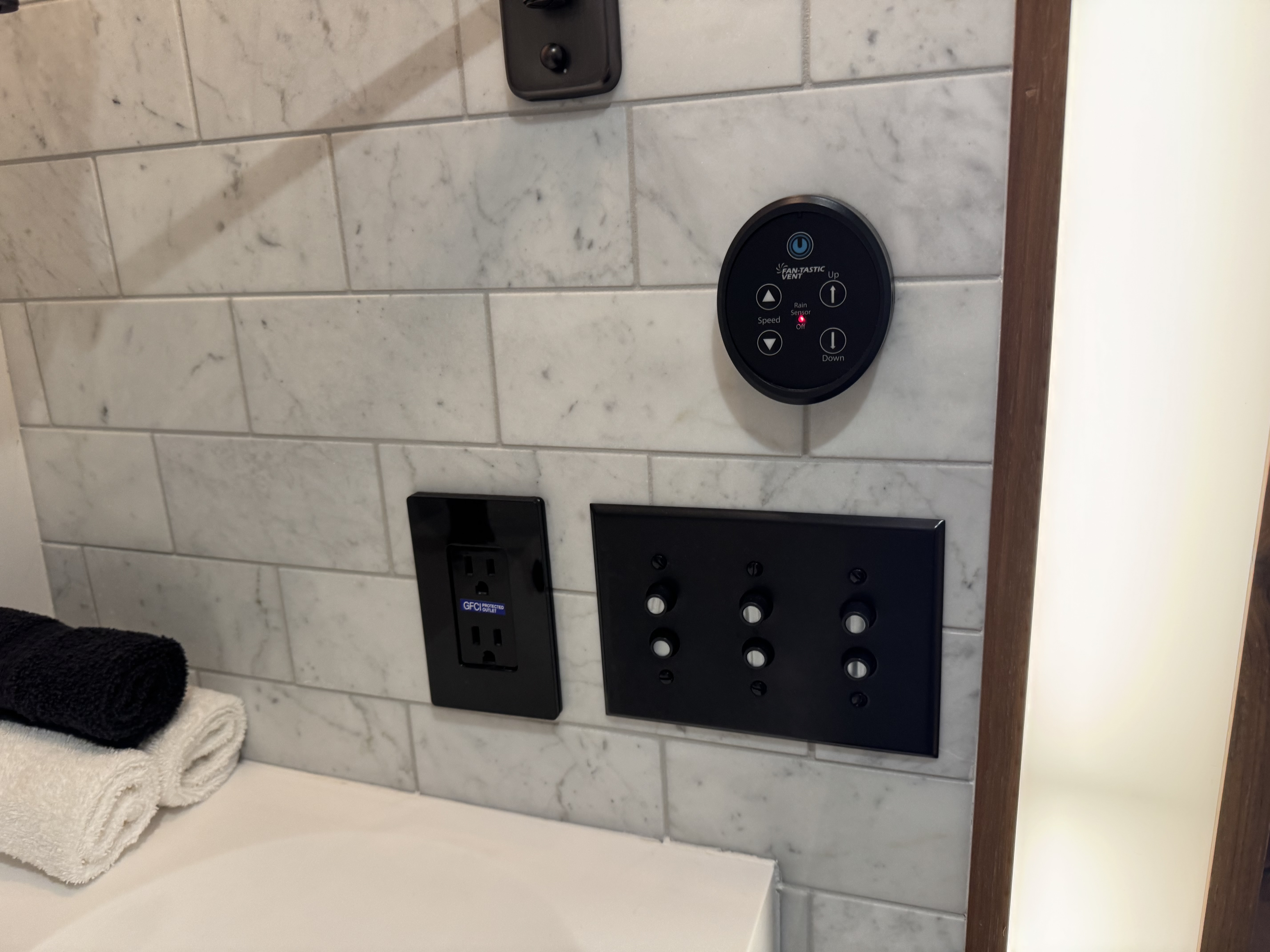 AutoCamp Zion Bathroom Controls AutoCamp Zion Bathroom Controls