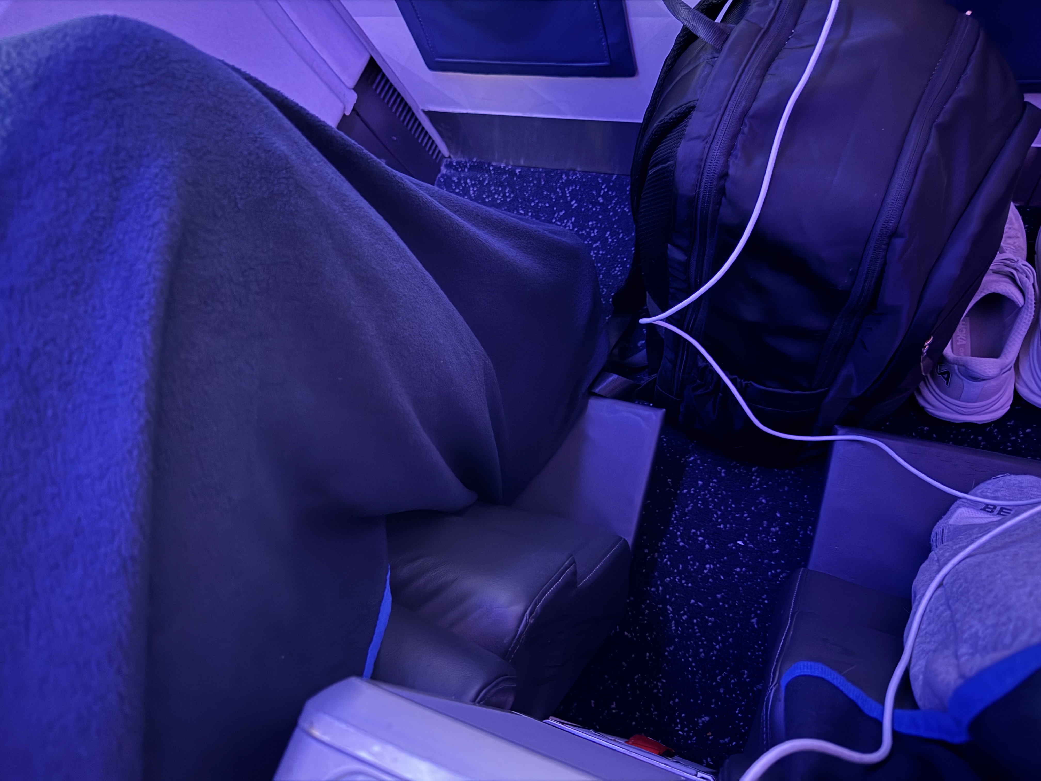 Delta Premium Select Floor Space