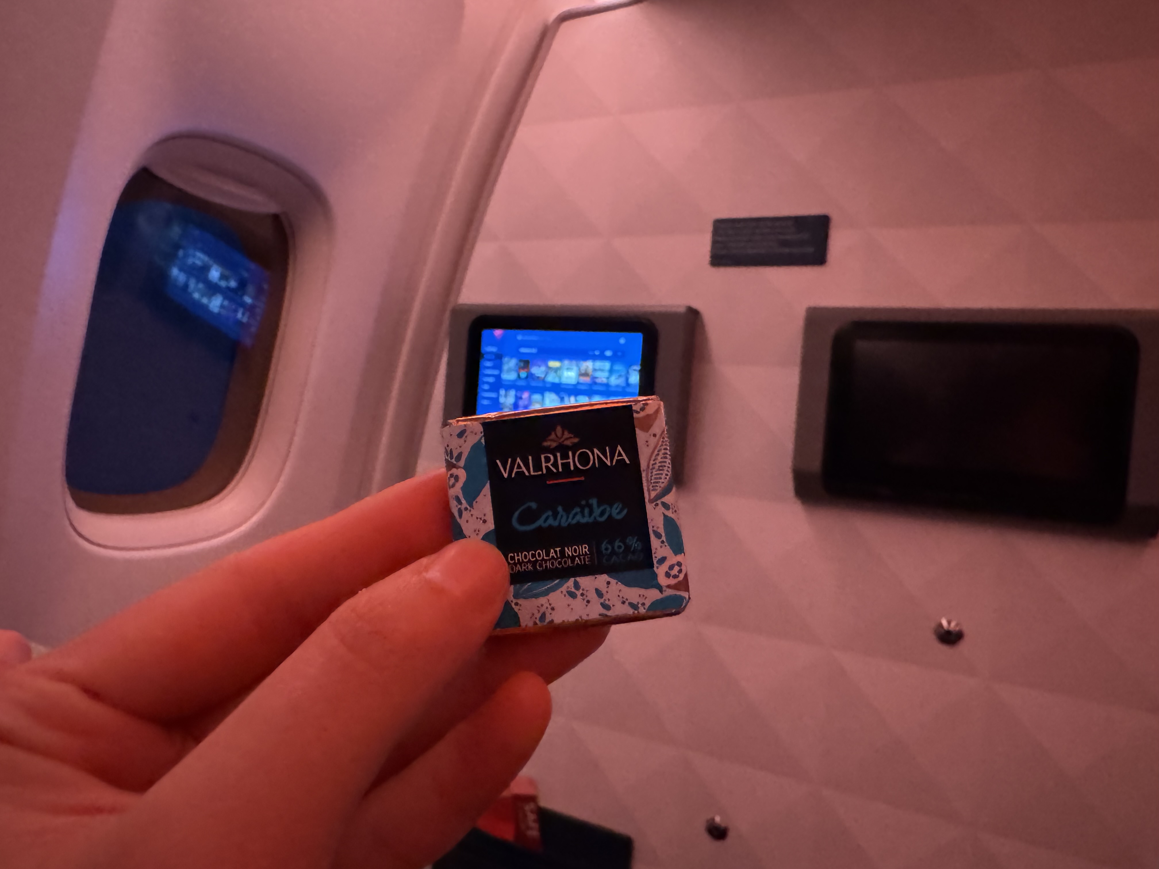Delta Premium Select Landing Chocolate