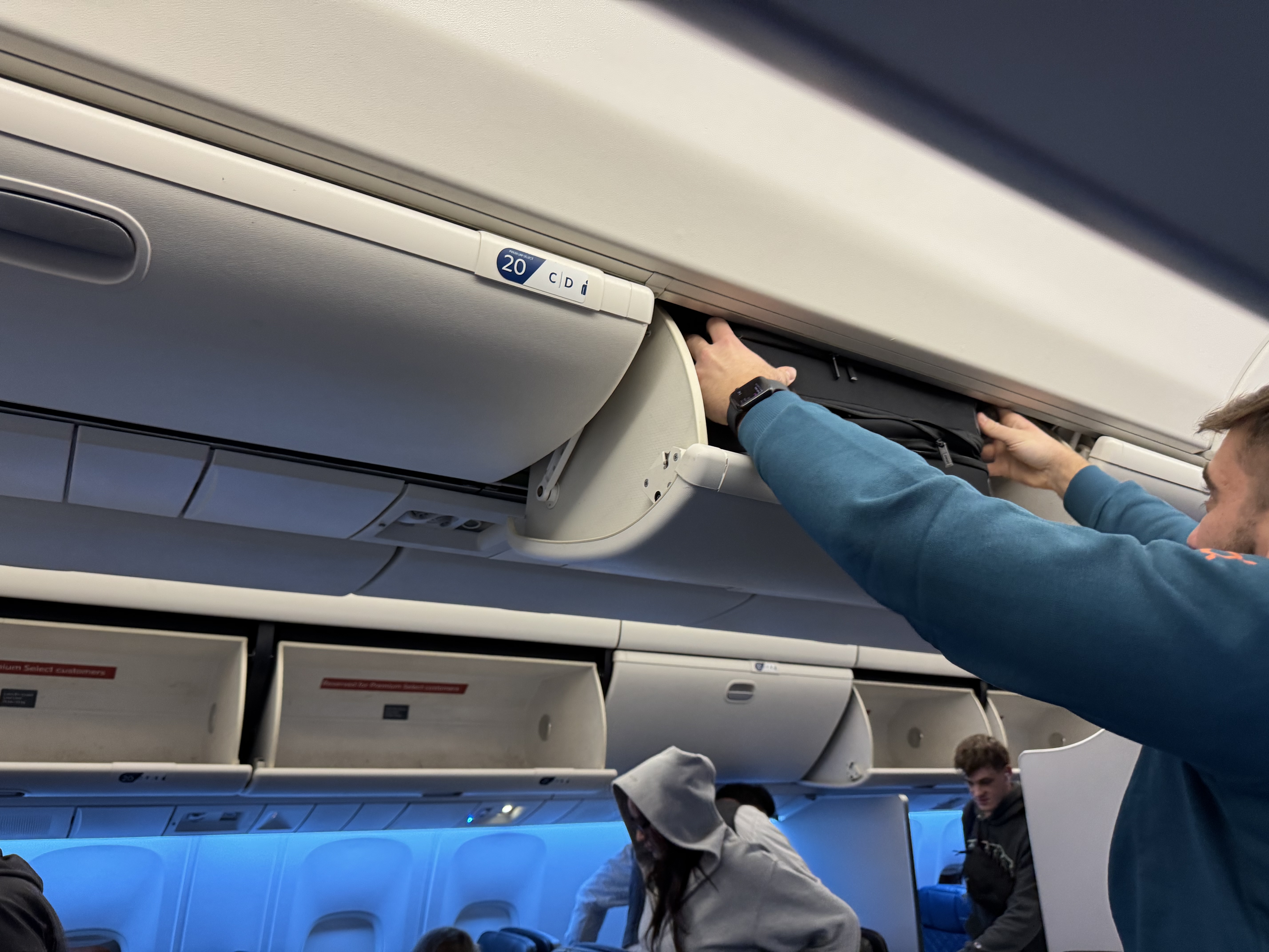 Delta Premium Select Overhead Bins