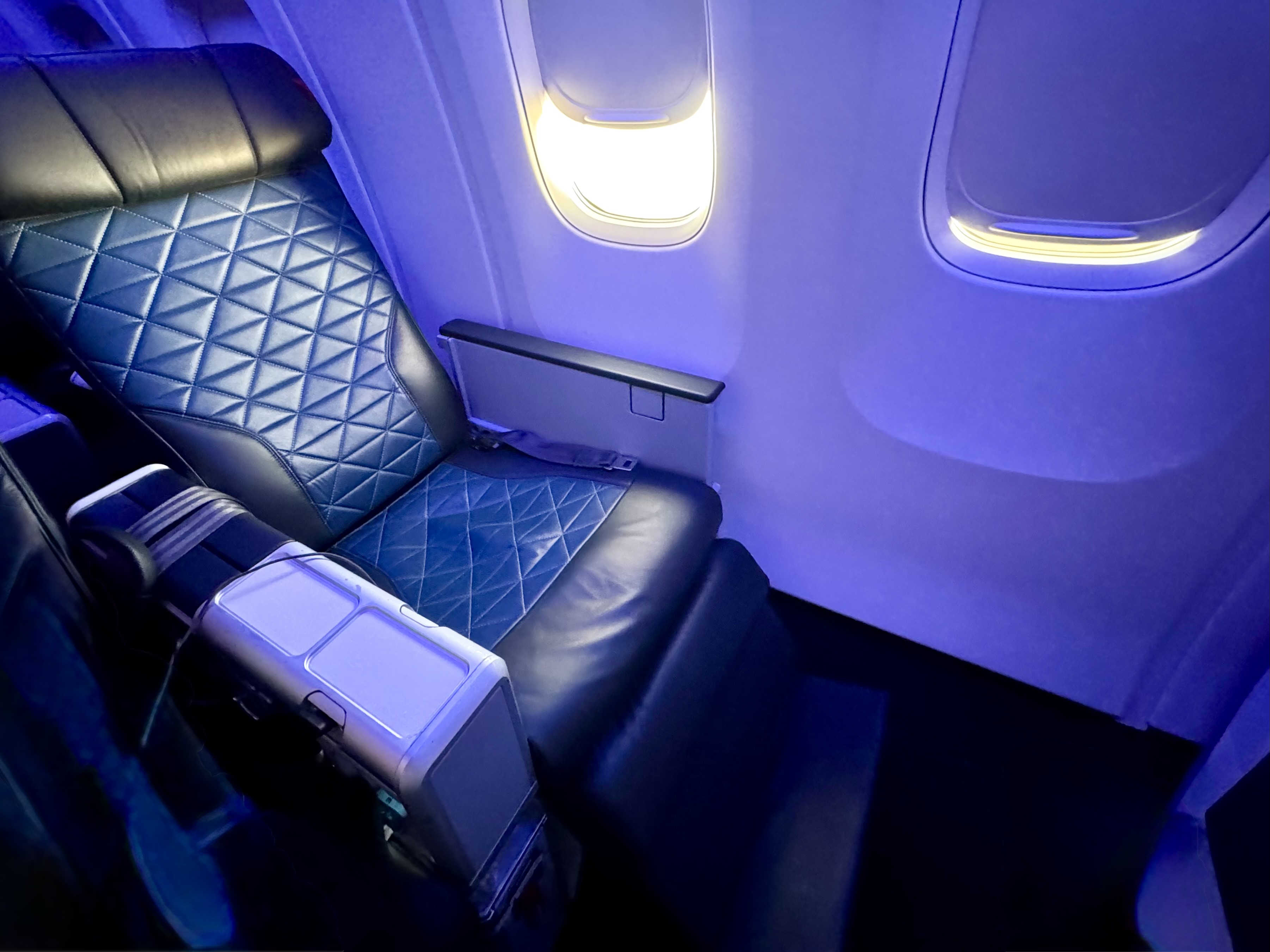 Delta Premium Select Recliner