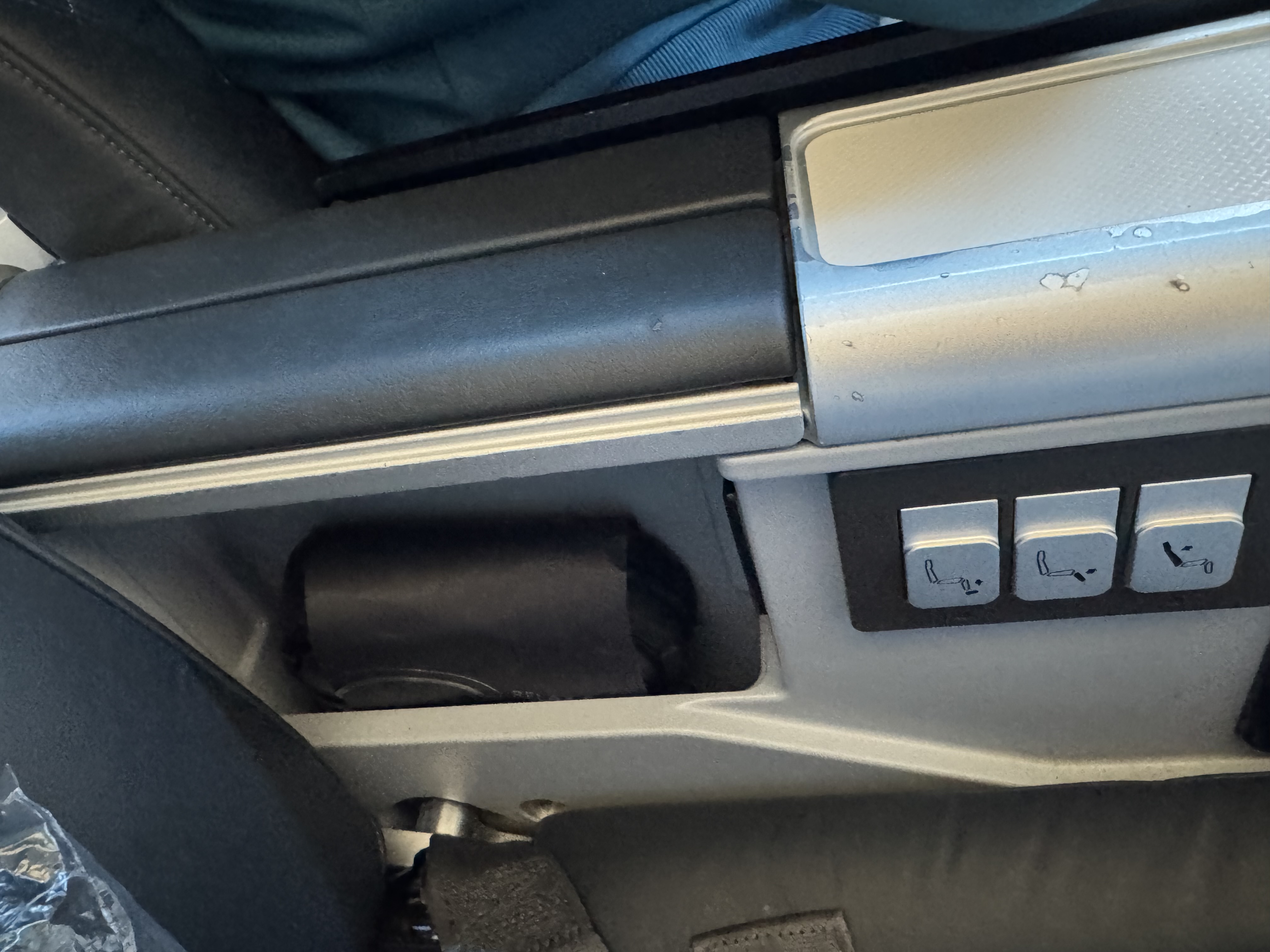 Delta Premium Select Seat Storage