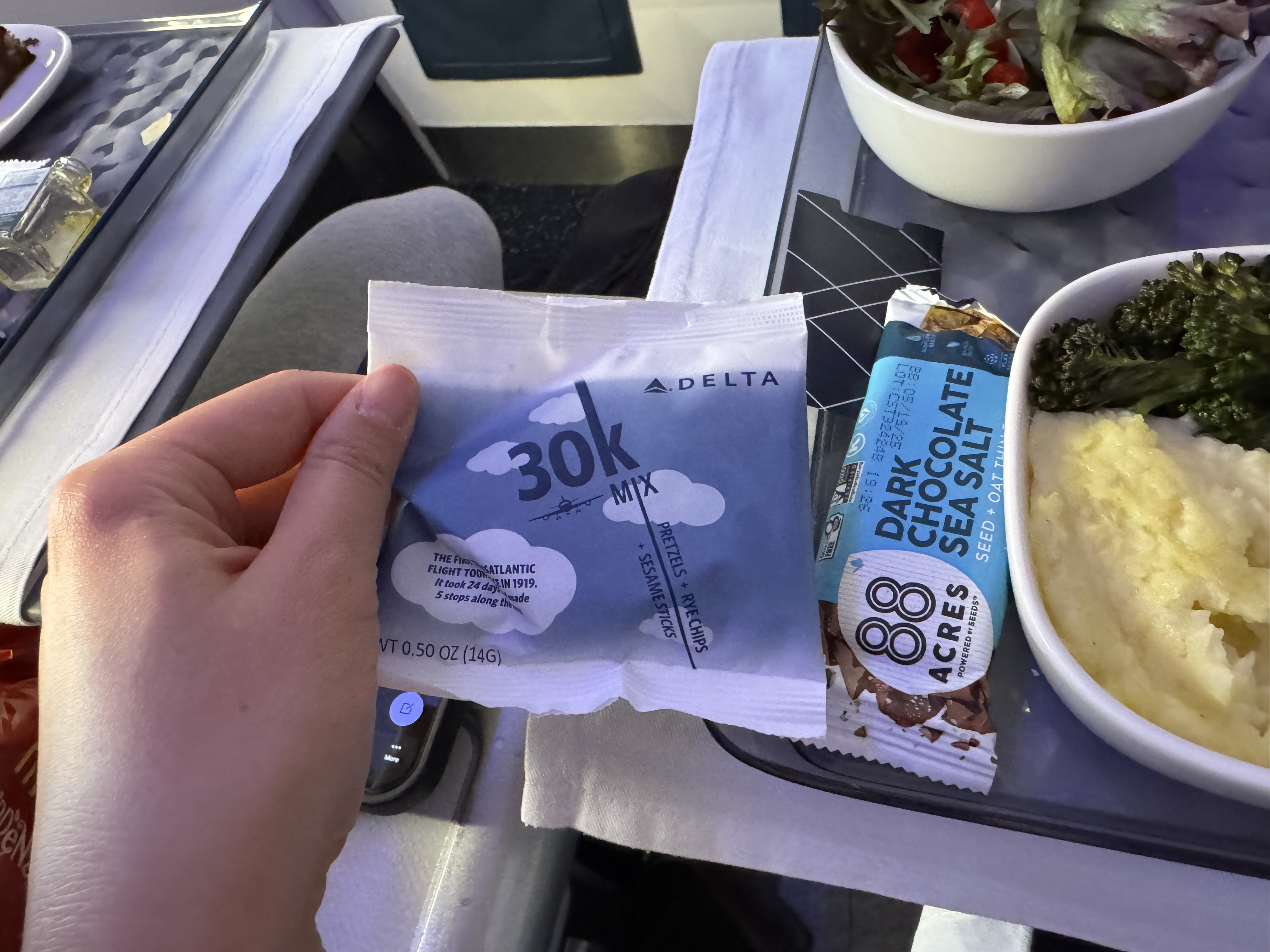 Delta Premium Select Snack Mix