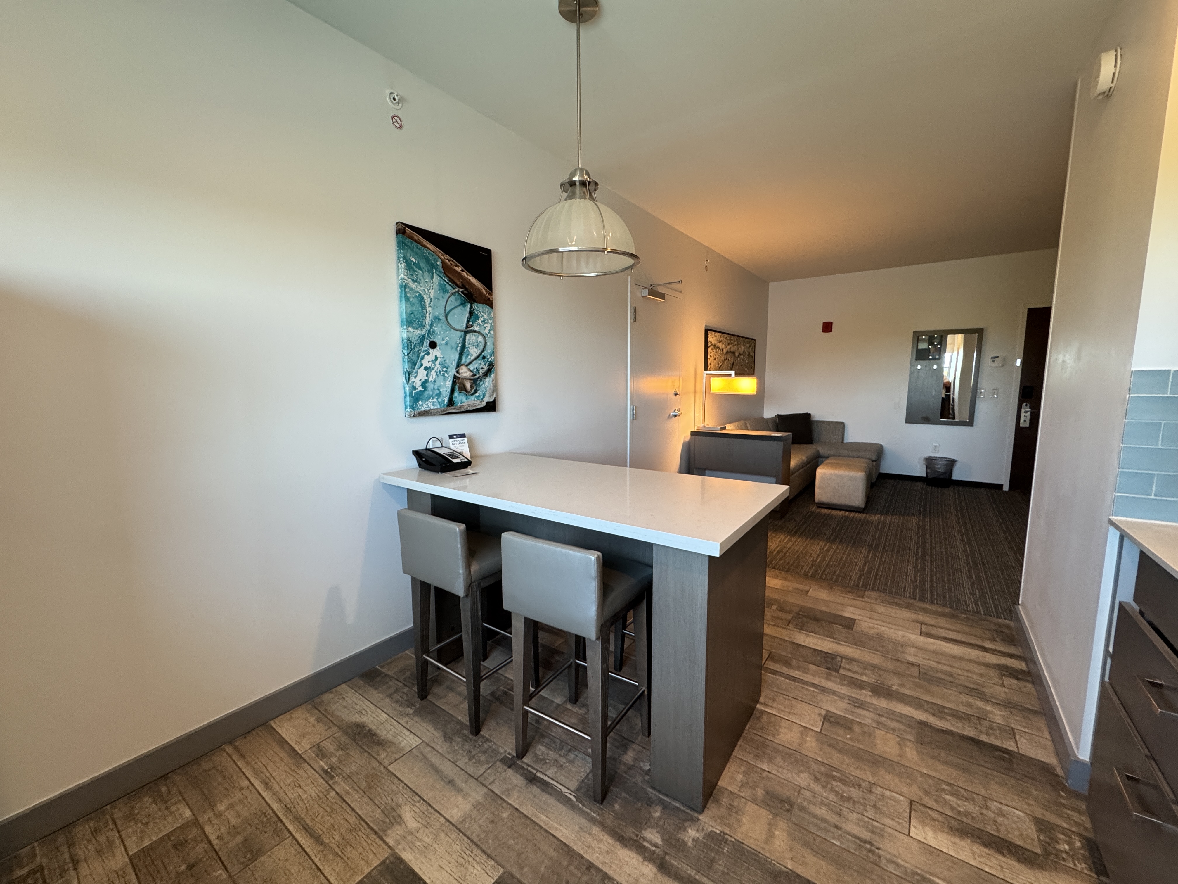 Hyatt House Naples Table top kitchen Hyatt House Naples Table top kitchen