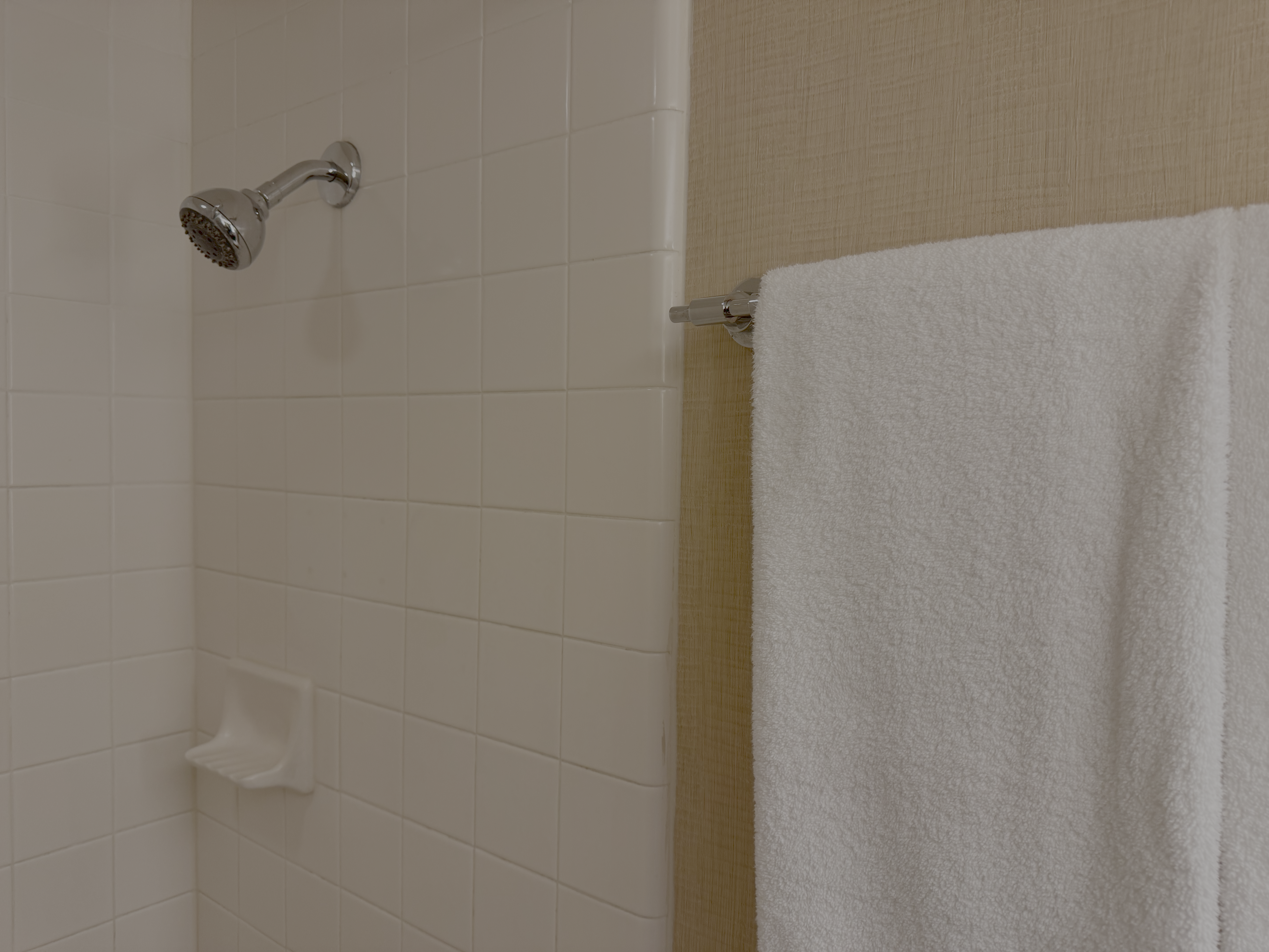 Maui Coast Hotel Kihei bathroom shower