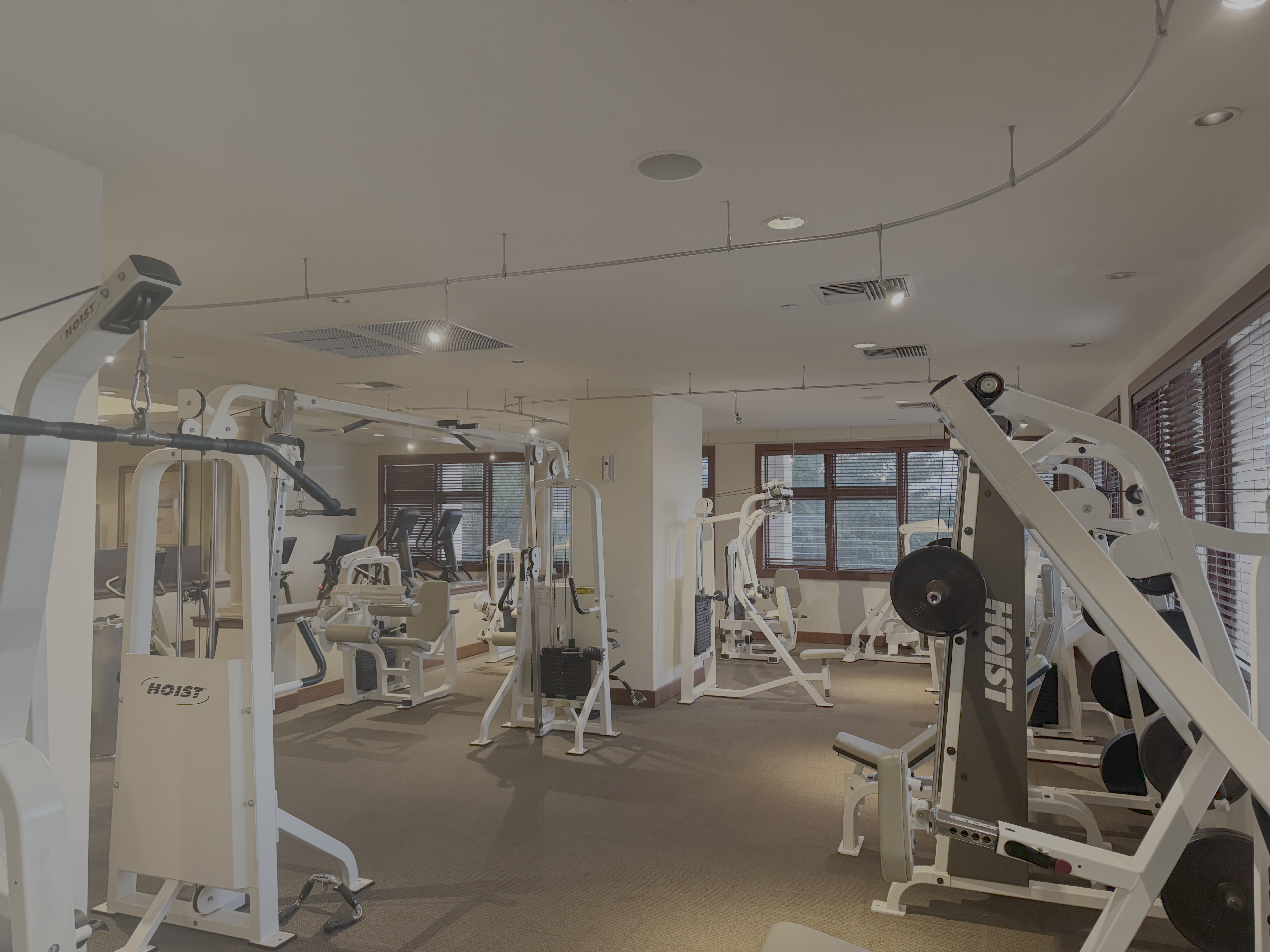 Maui Coast Hotel Kihei gym weight machines
