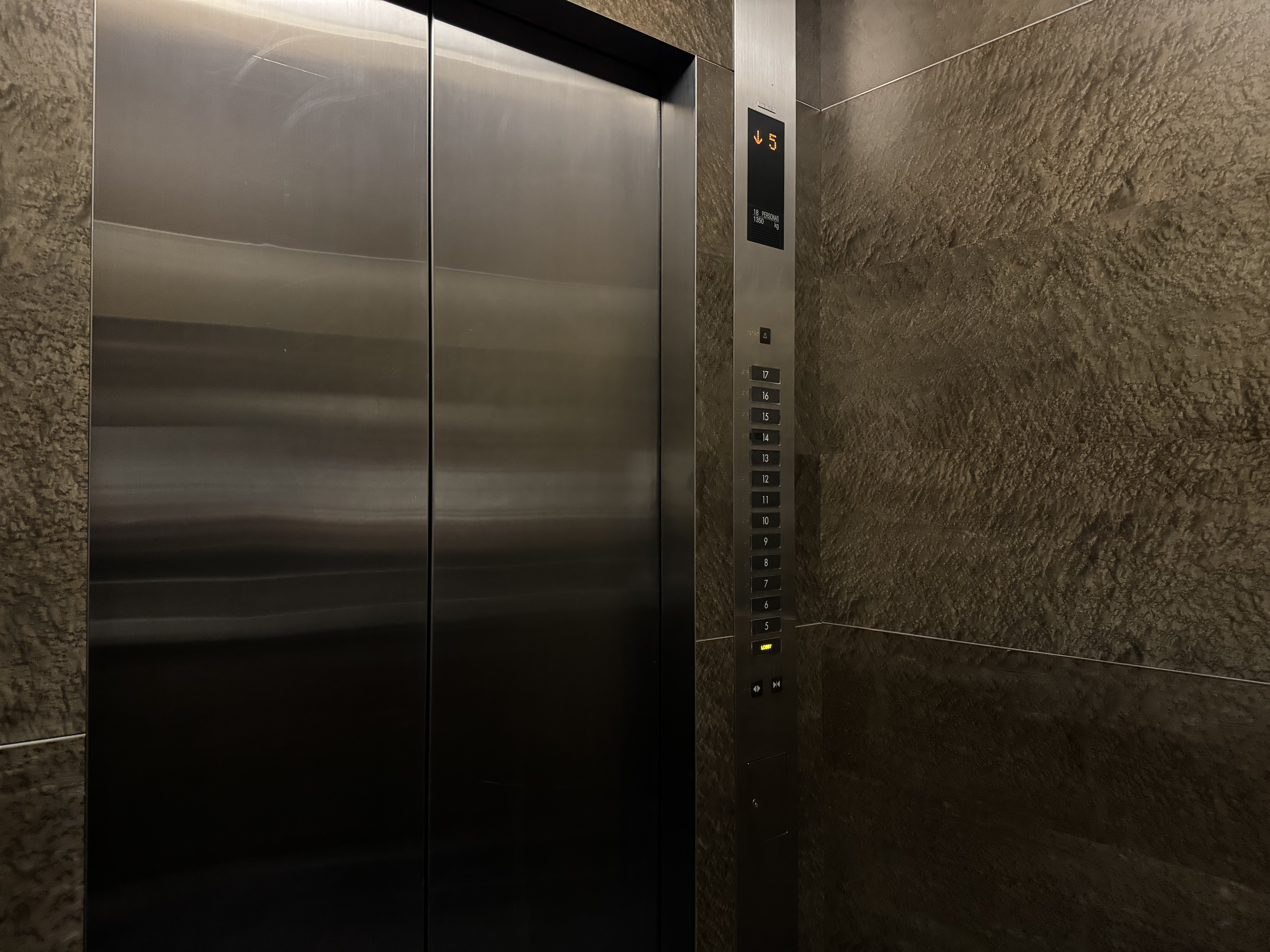 Palacio Duhau Park Hyatt Buenos Aires elevator buttons Palacio Duhau Park Hyatt Buenos Aires elevator buttons