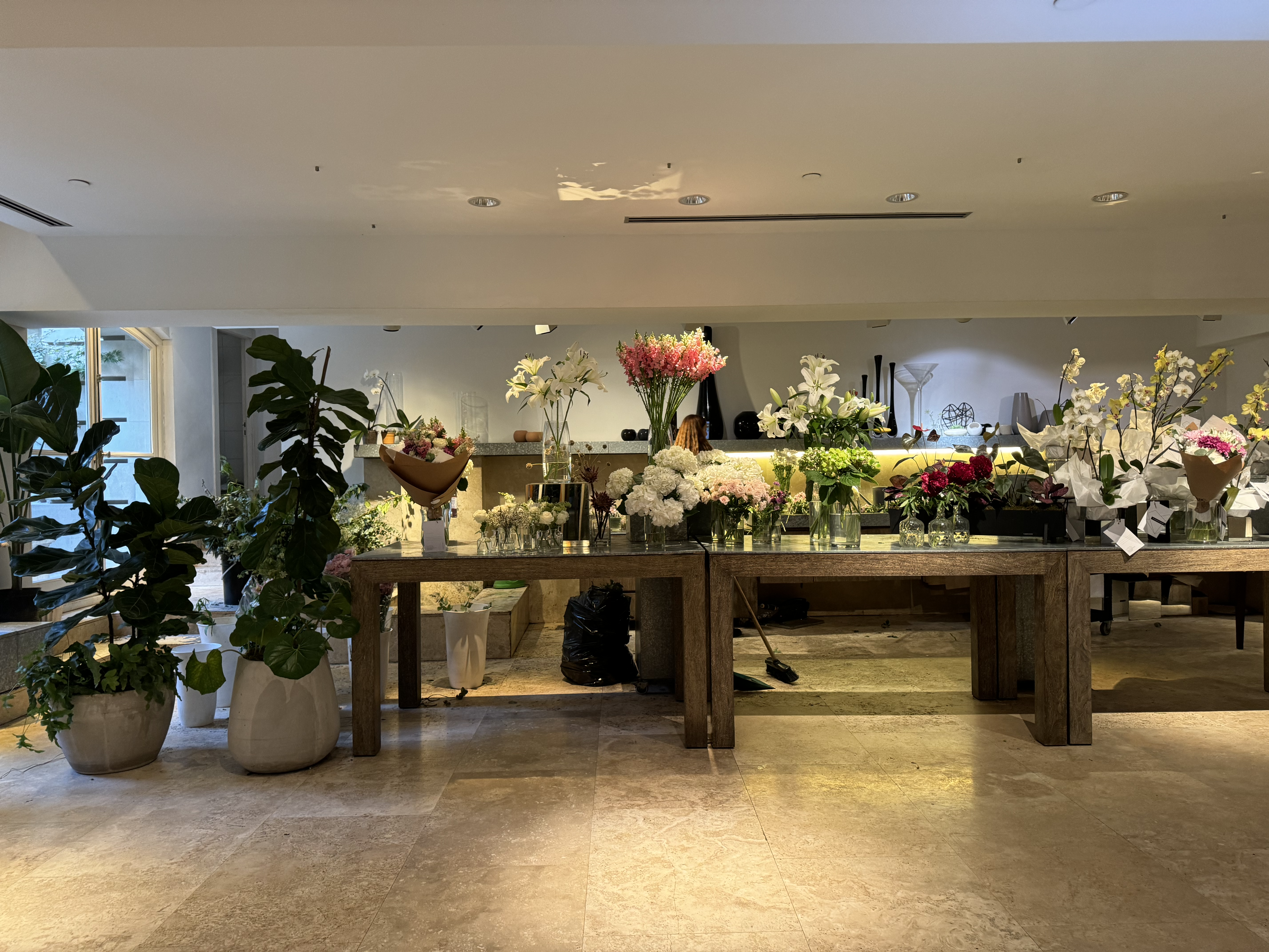 Palacio Duhau Park Hyatt Buenos Aires flower shop Palacio Duhau Park Hyatt Buenos Aires flower shop
