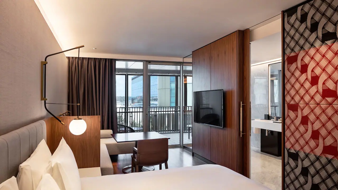 Park Hyatt Auckland P012 King Room.16×9 Park Hyatt Auckland P012 King Room.16x9