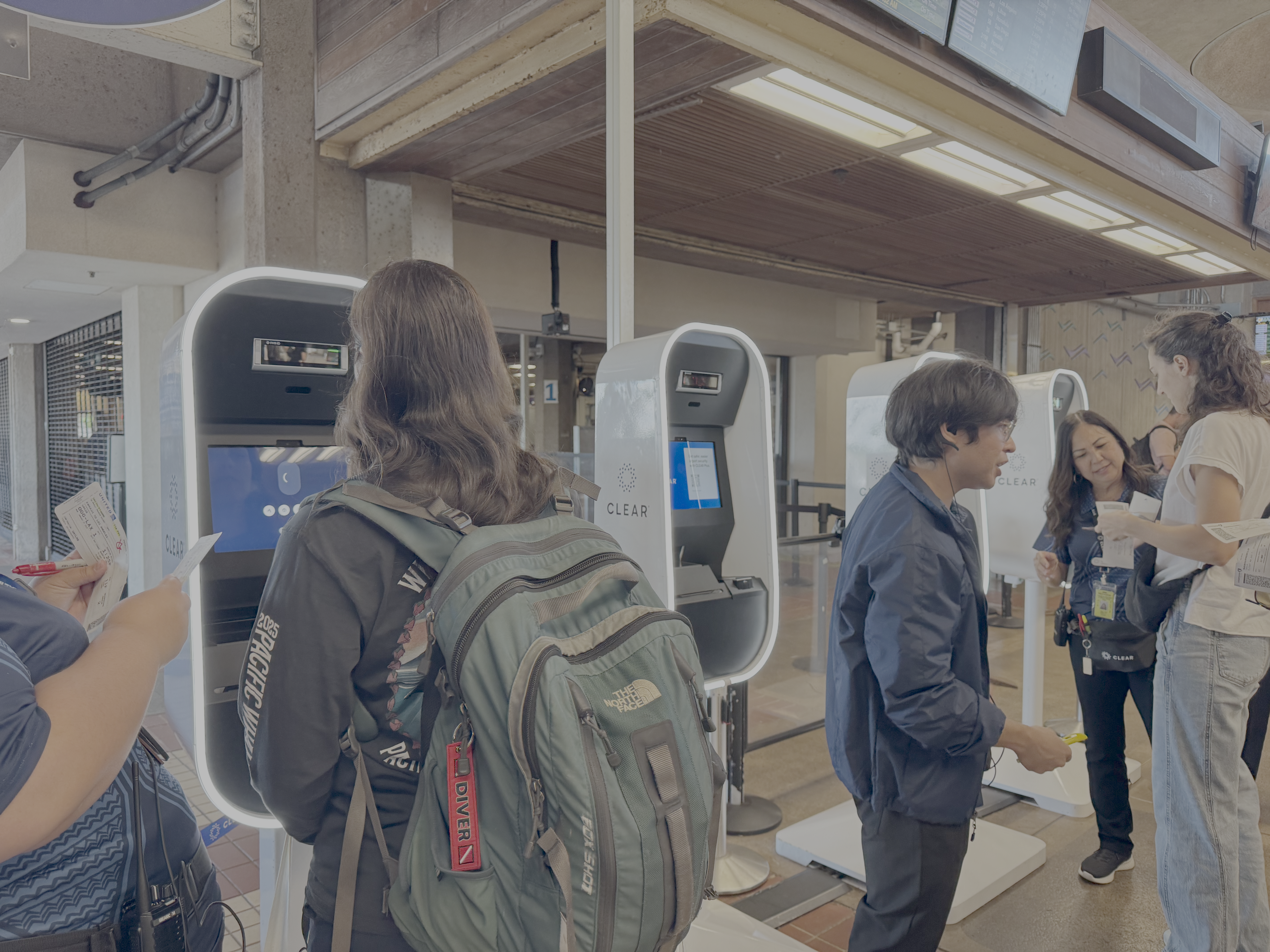 People using CLEAR Plus machines at Kahului Maui airport OGG