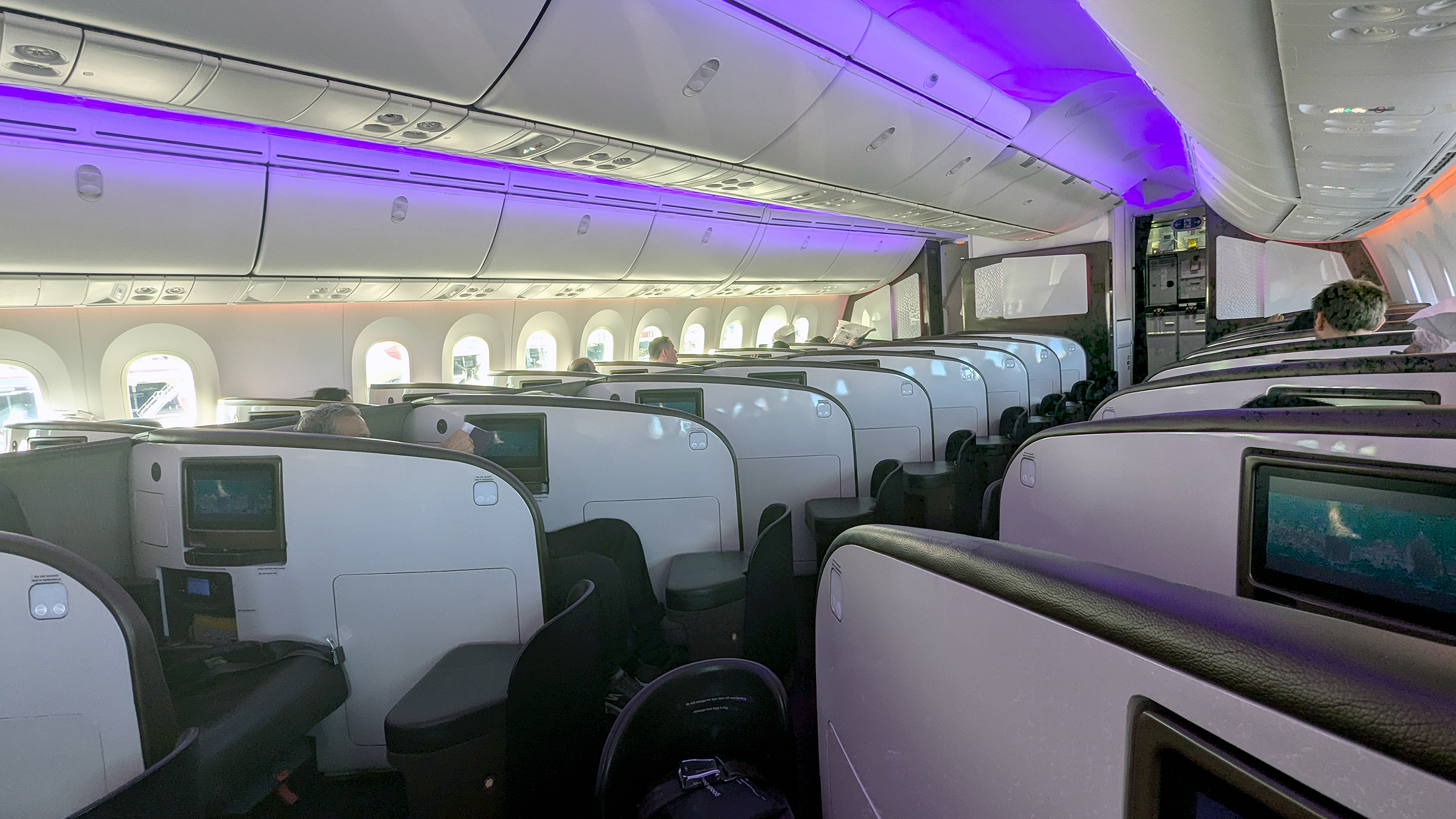 Virgin Atlantic B787 Upper Class Lack of Privacy Virgin Atlantic B787 Upper Class Lack of Privacy