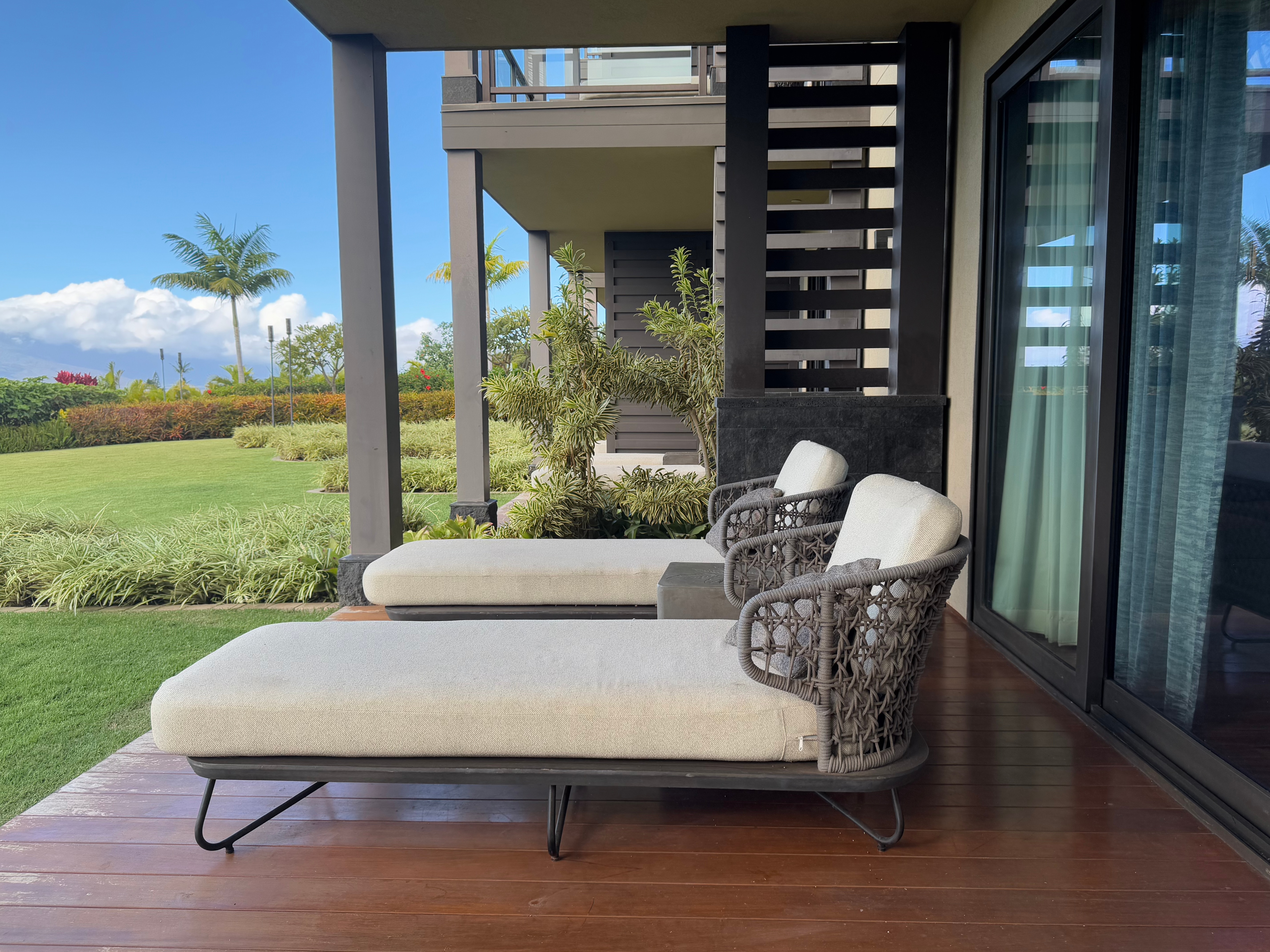 AC Hotel by Marriott Maui Wailea King Ocean View Suite balcony