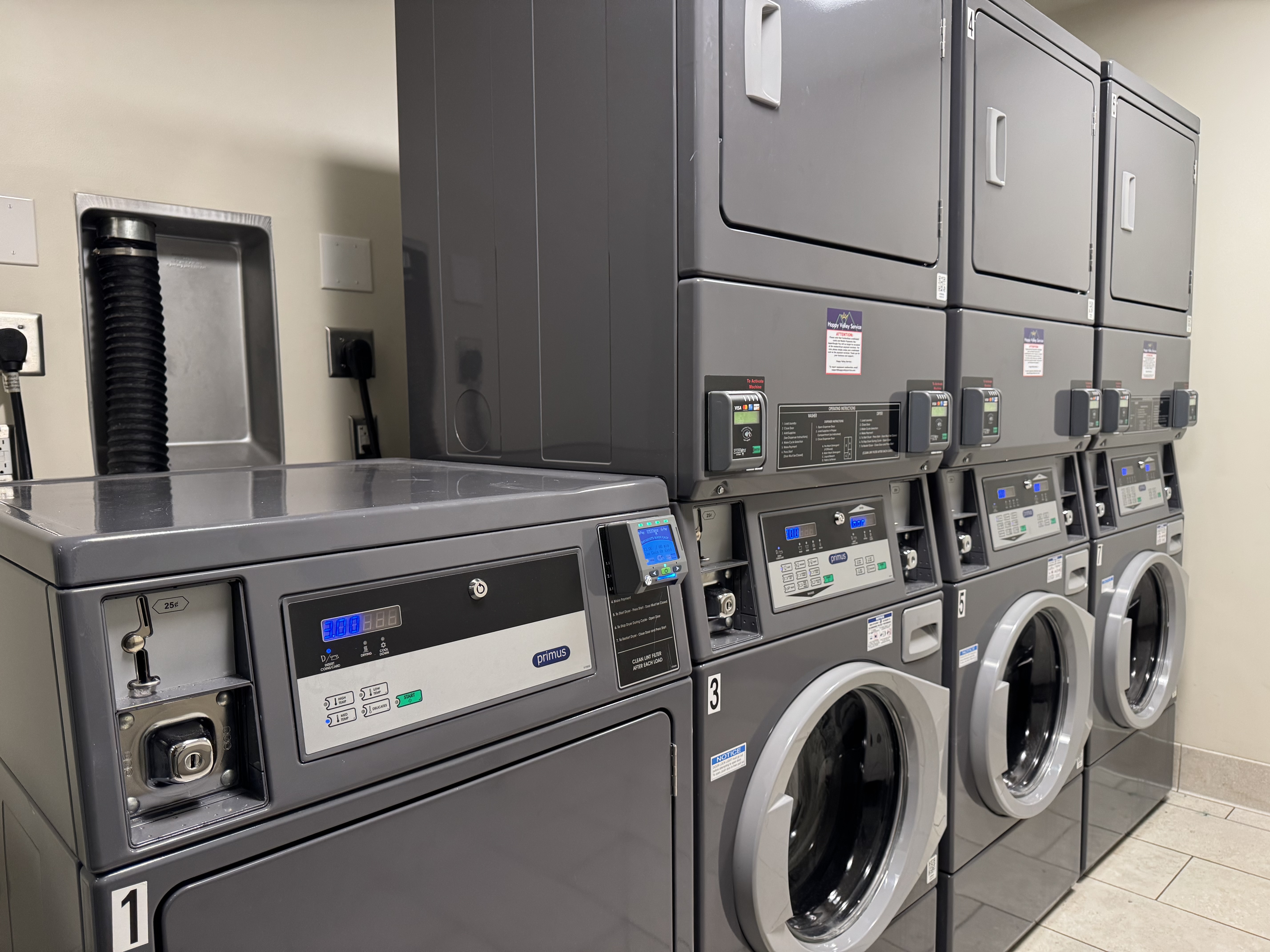 AC Hotel by Marriott Maui Wailea laundry machines
