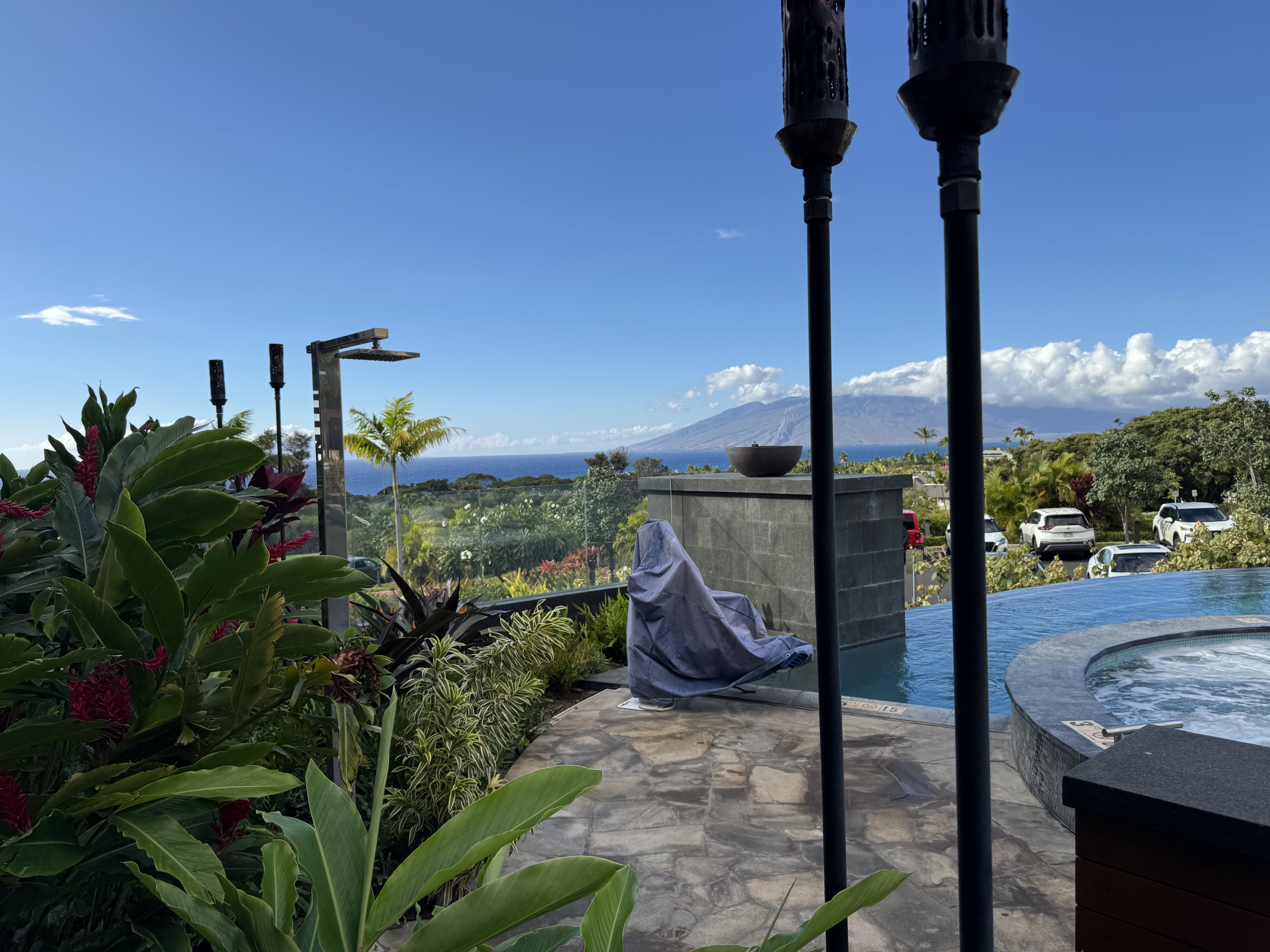 AC Hotel by Marriott Maui Wailea pool lift