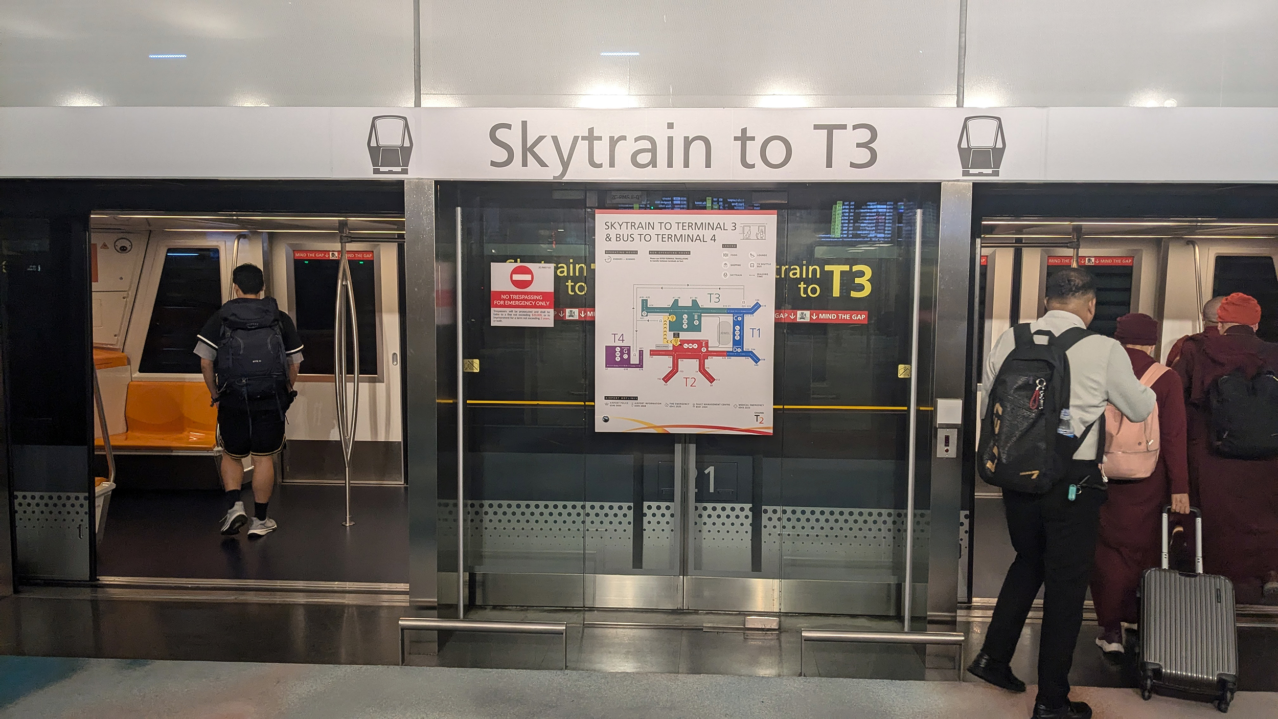 Changi Skytrain to T3
