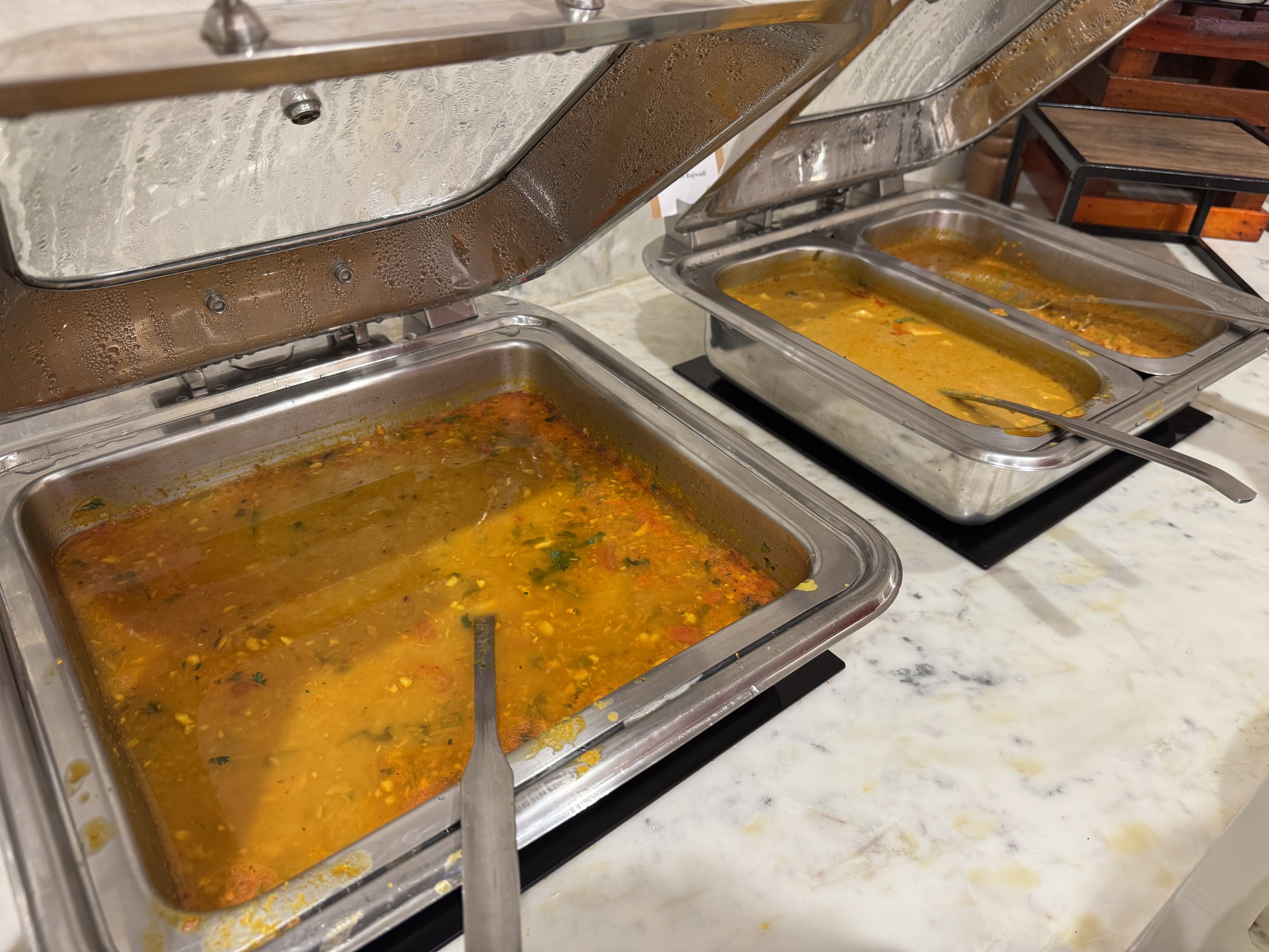 Encalm Lounge GOX hot food Encalm Lounge GOX hot food
