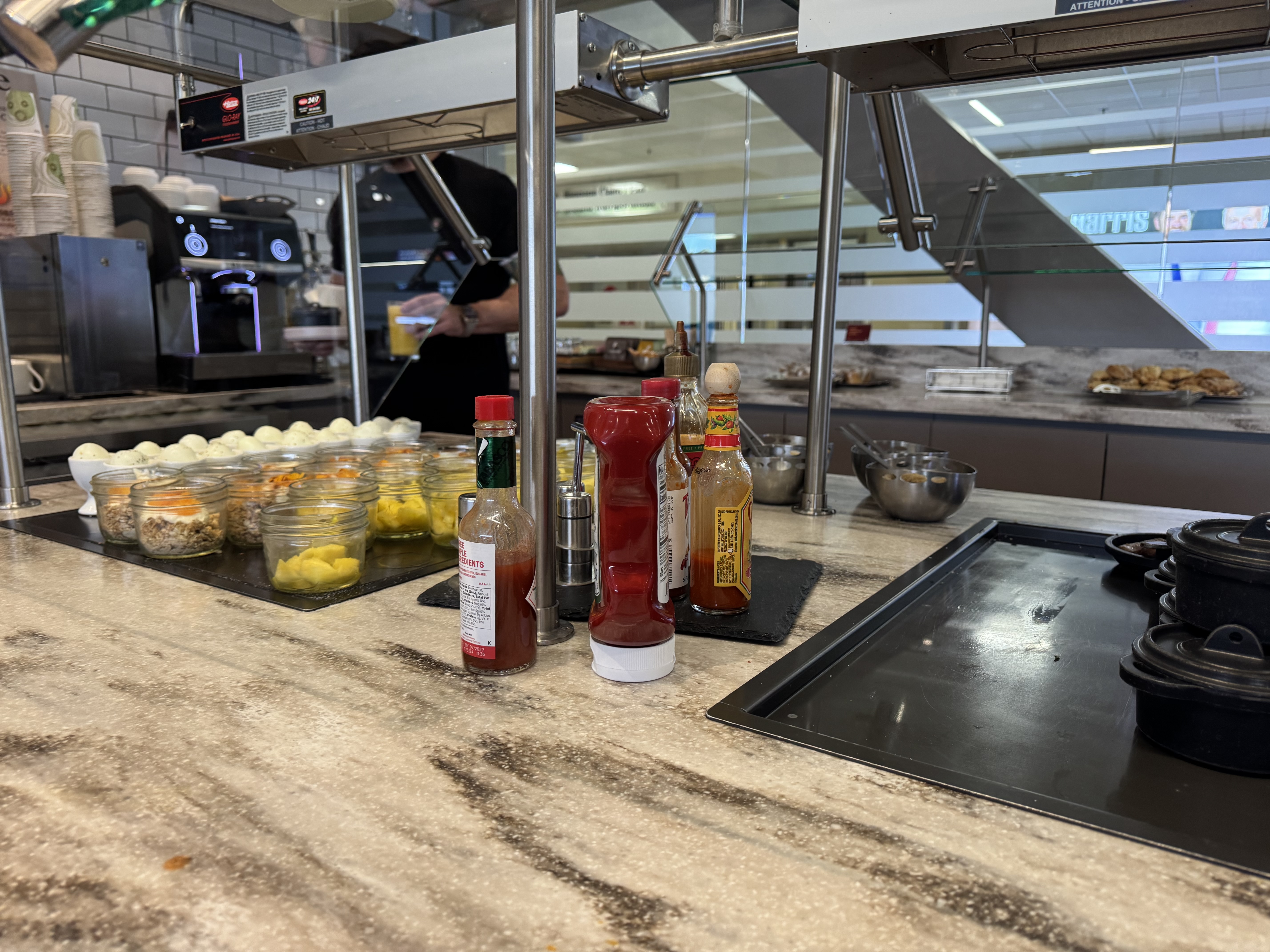 Escape Lounge Centurion Studio Reno RNO buffet center Escape Lounge Centurion Studio Reno RNO buffet center