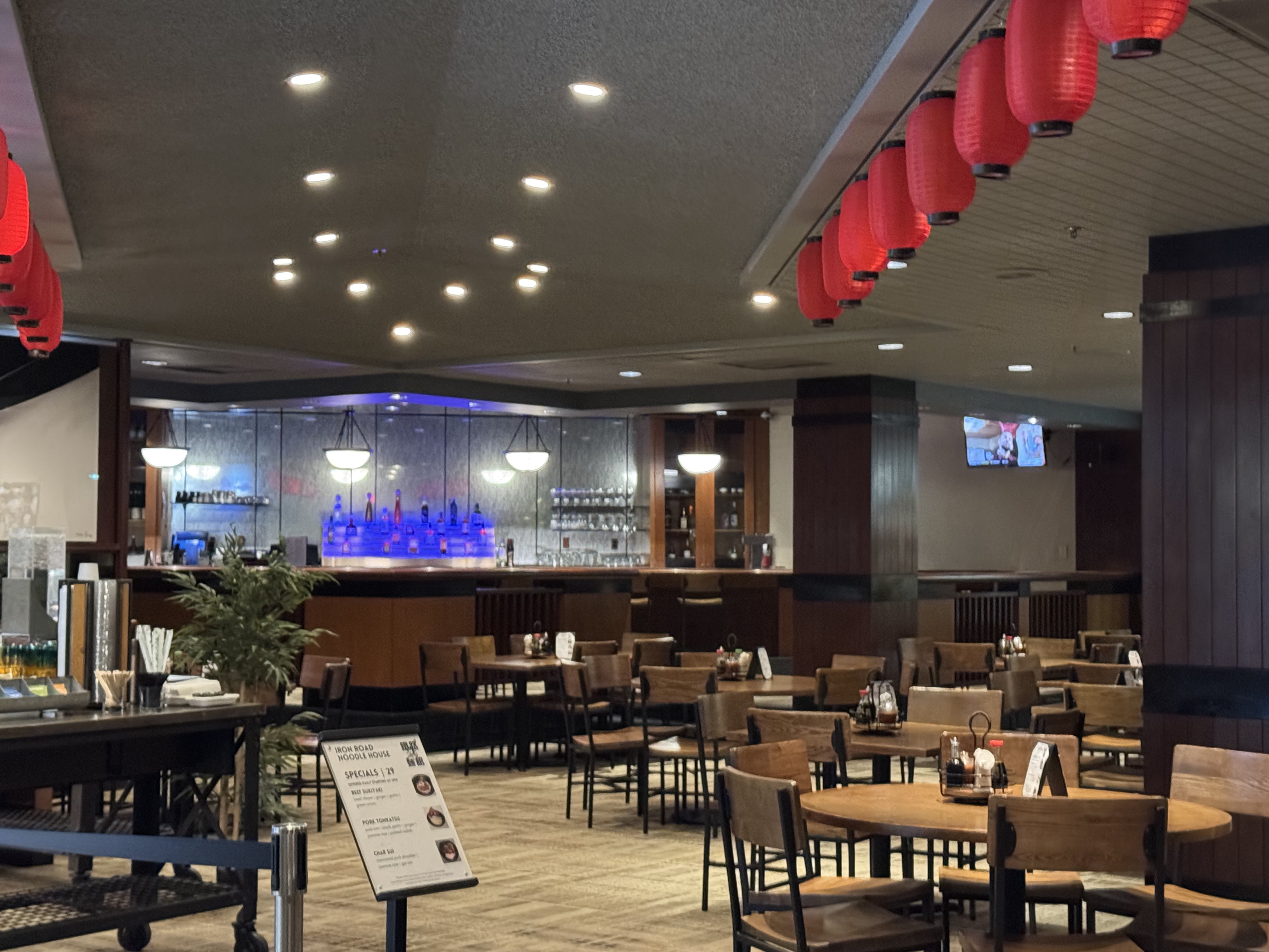 Everline Resort Spa Destination Hyatt Iron Road Noodle House interior